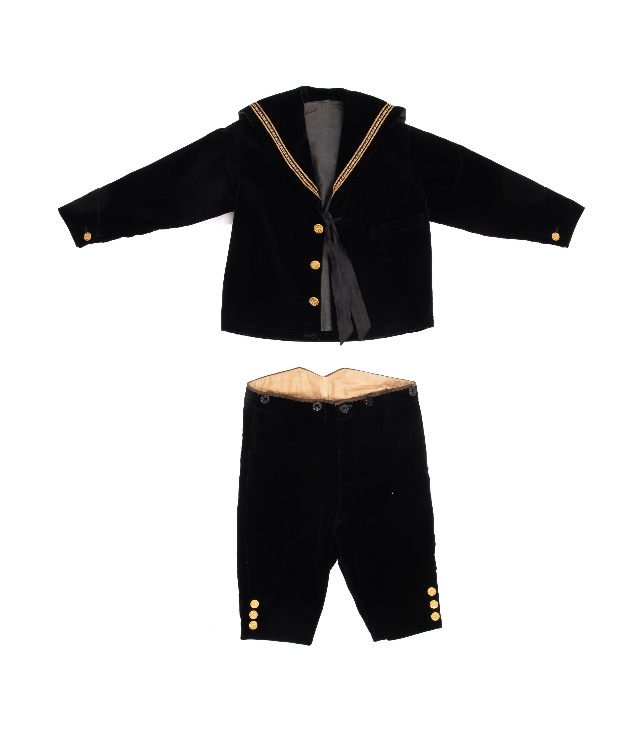 Boys sailor suit