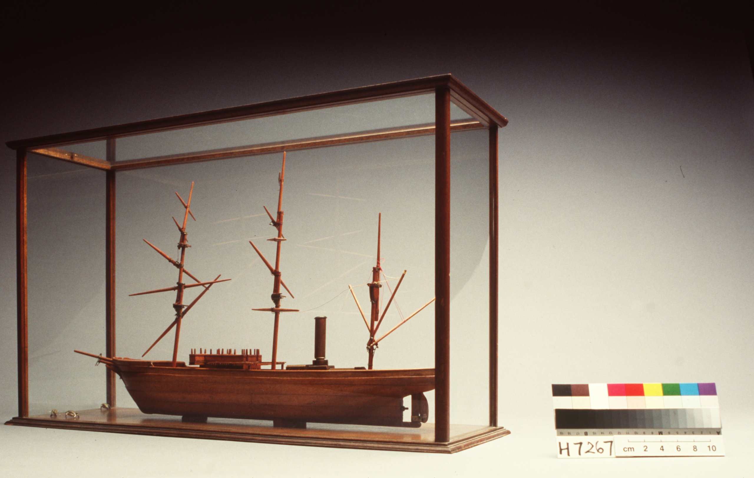 Ship model HMS Discovery made by Frank Hurley