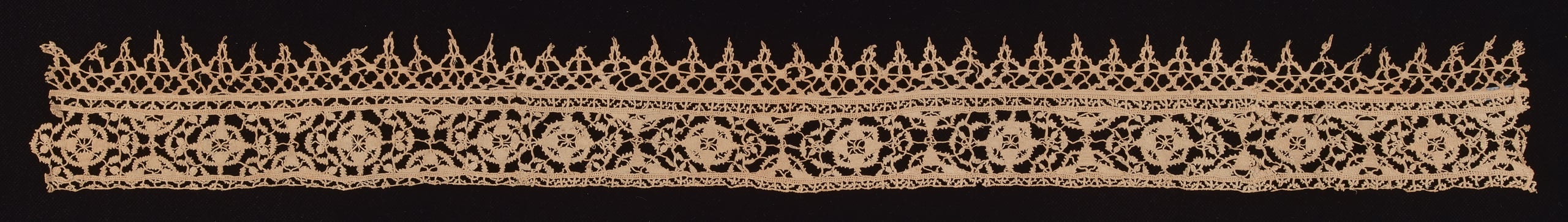 Embroidered and bobbin lace border
