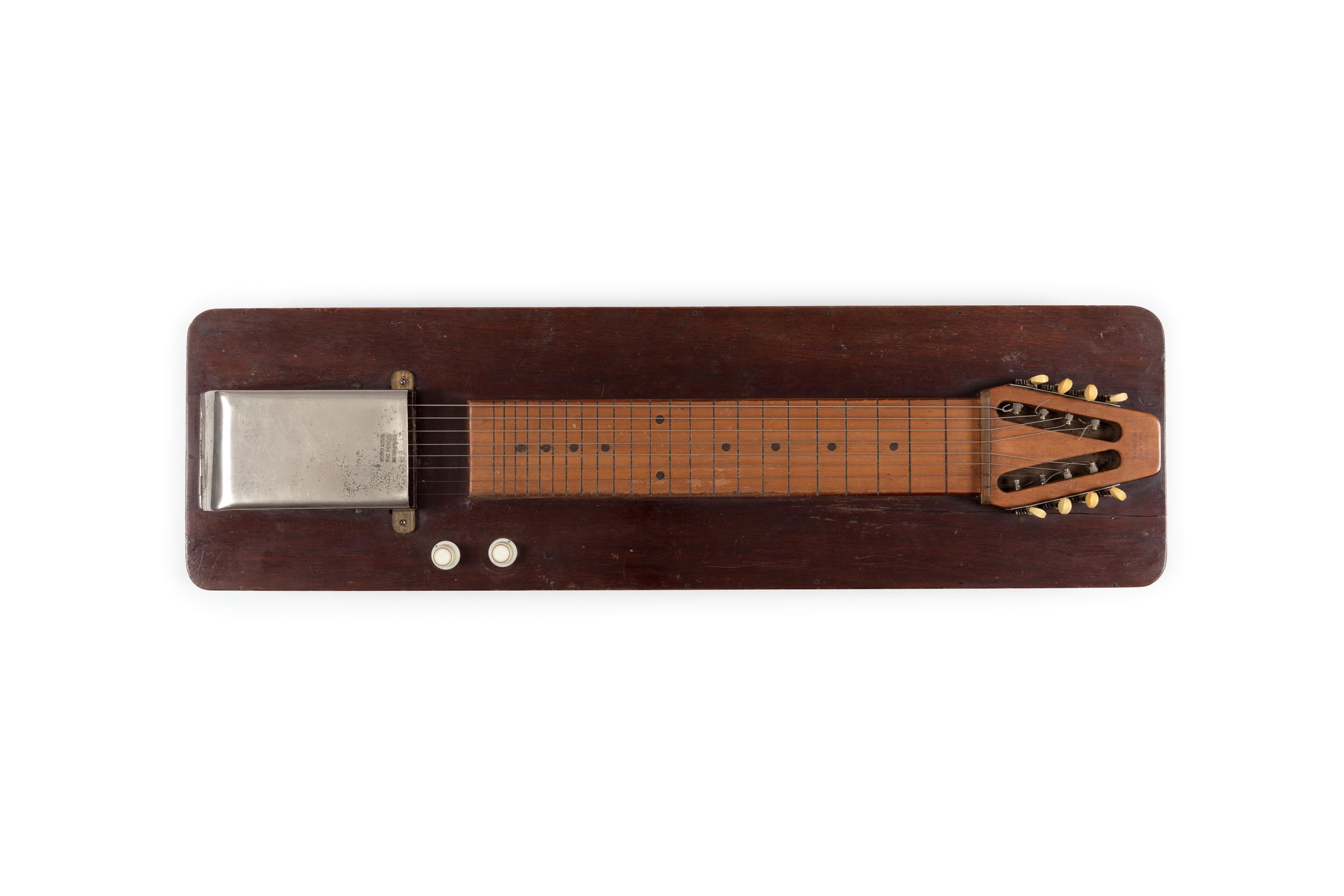 Danelectro lap online steel
