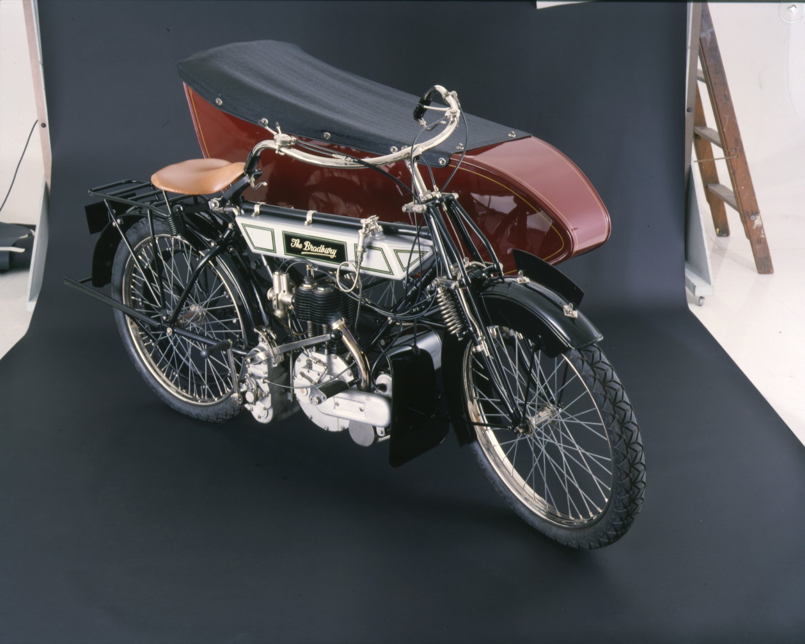 Bradbury motorcycle and sidecar, 1914