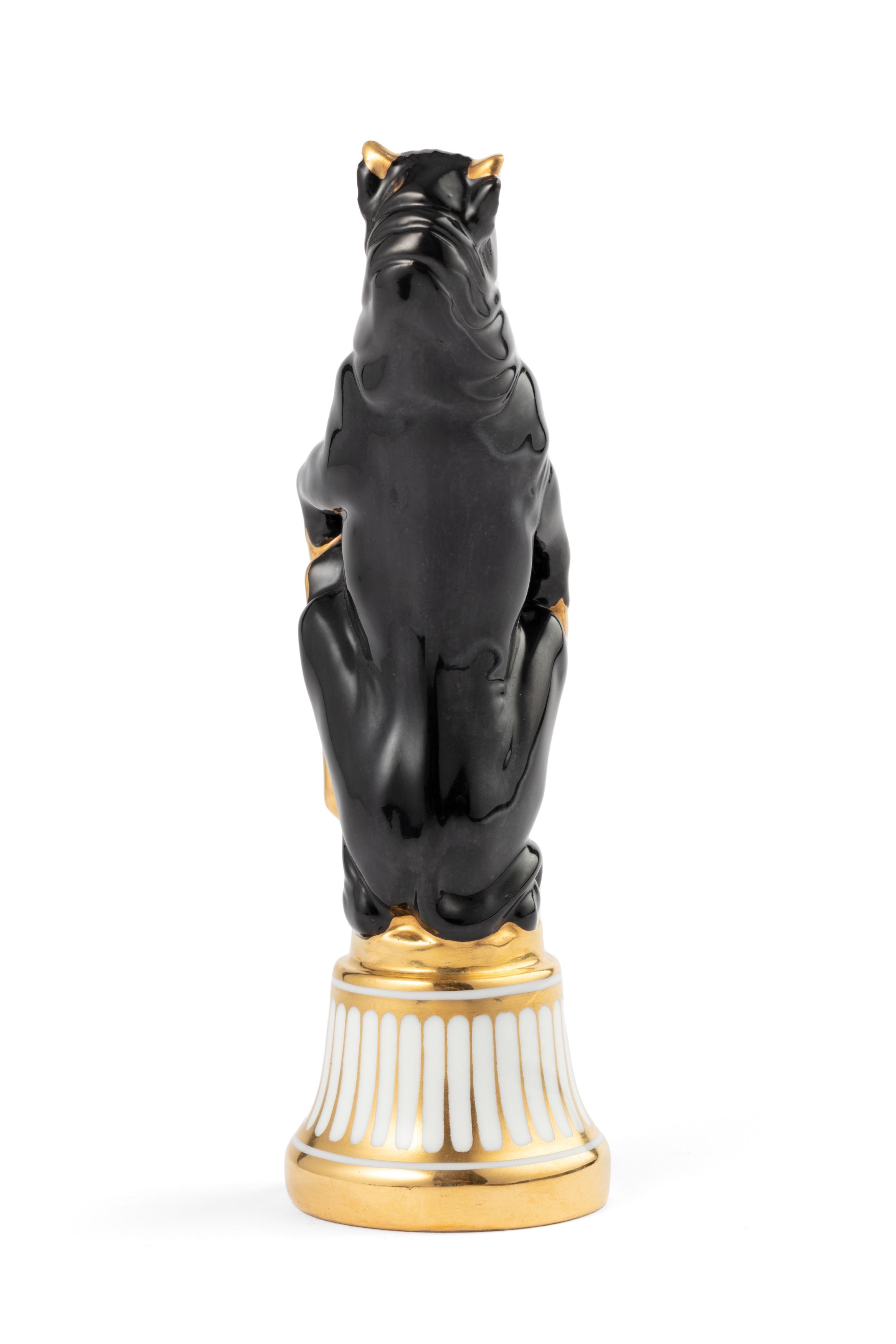 Powerhouse Collection - Heraldic figure 
