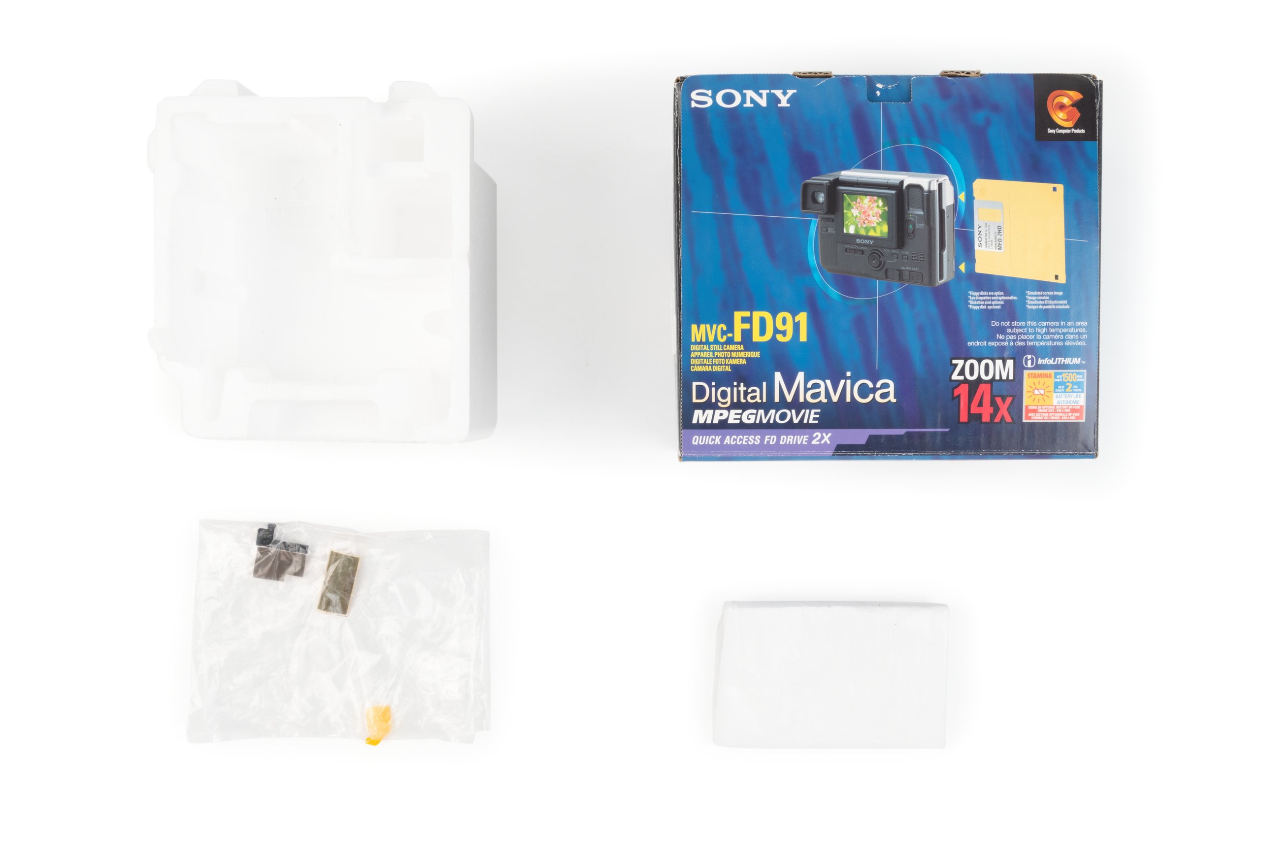 Sony Mavica FD-91 digital camera with packaging
