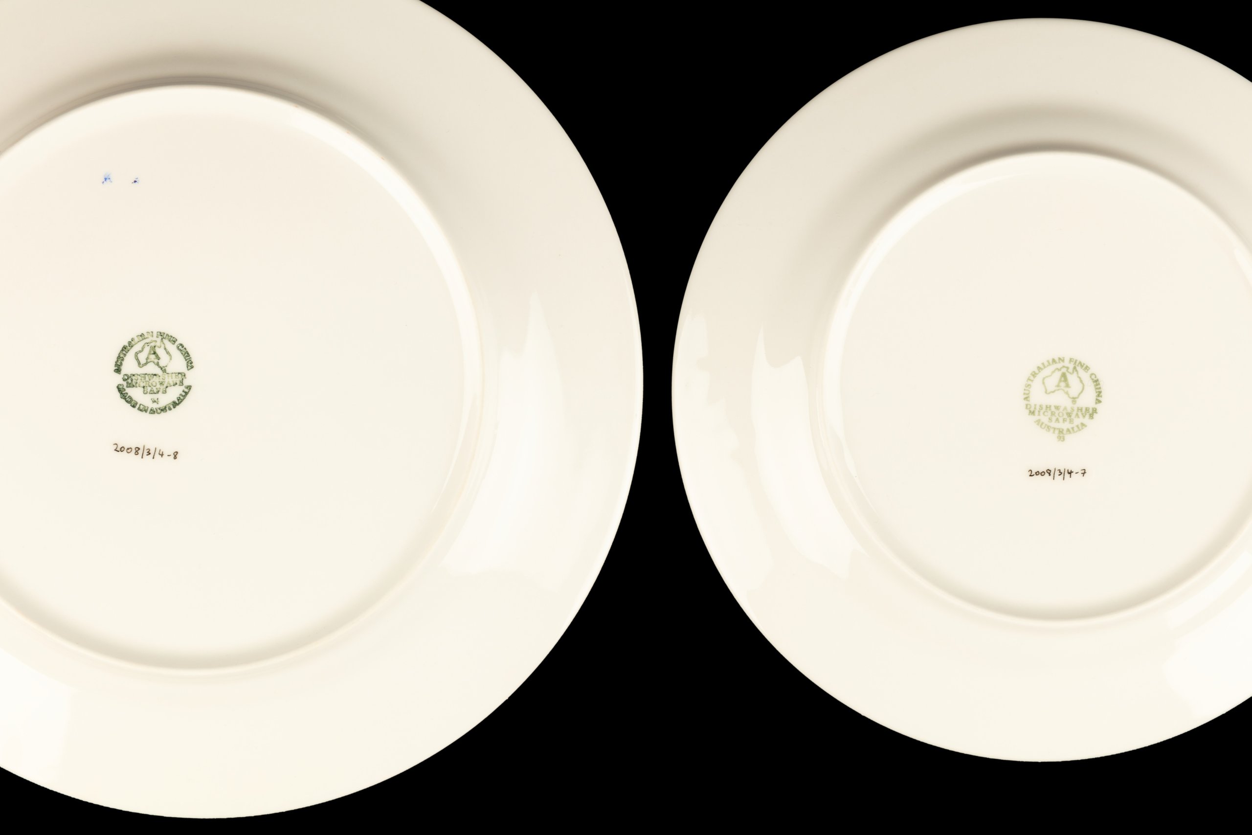 Tableware and napkin designed by Ken Done