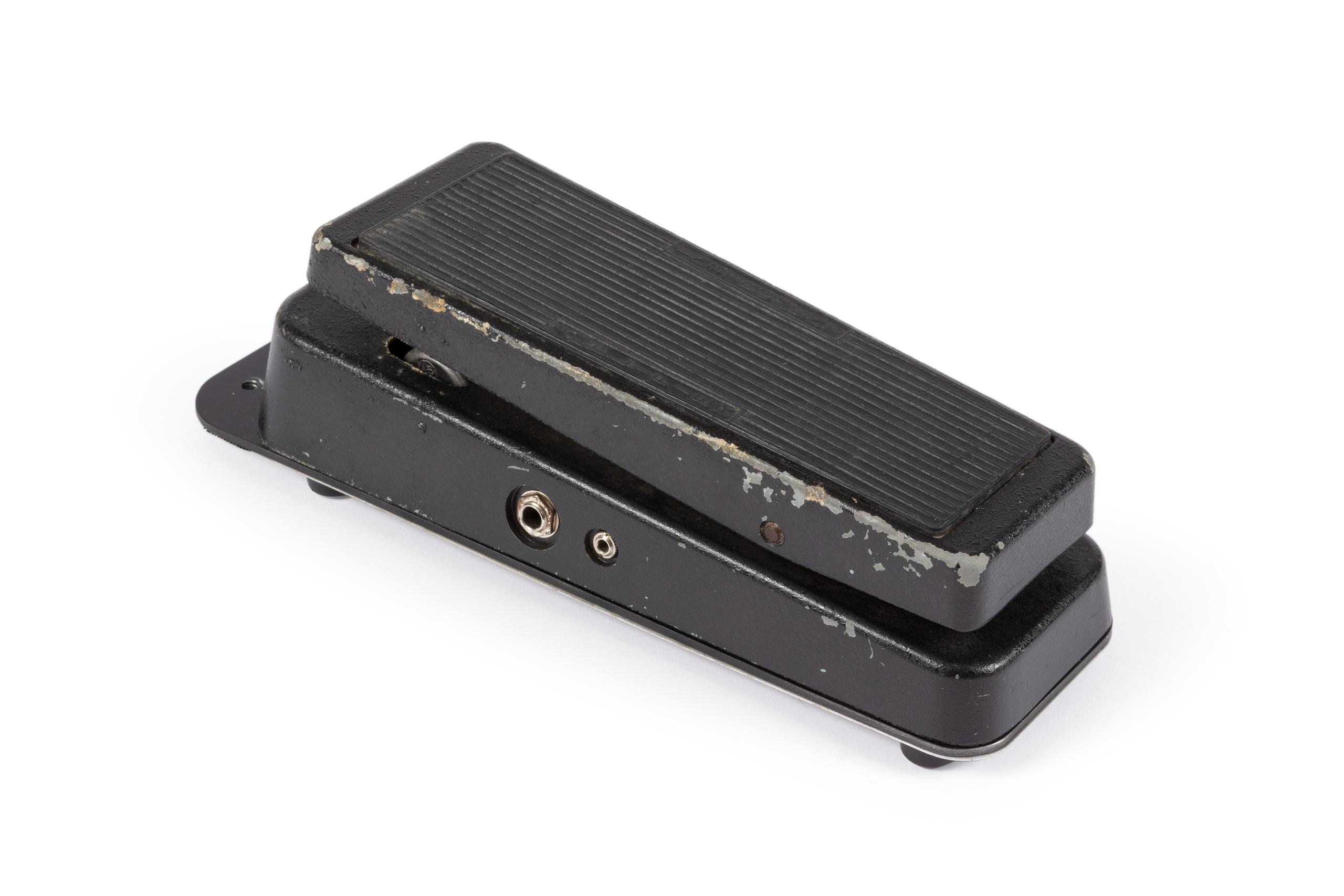 Cry Baby Wah Pedal ギターエフェクター Jim Dunlop The Original Crybaby Pedal : Amazon.ca: Musical
