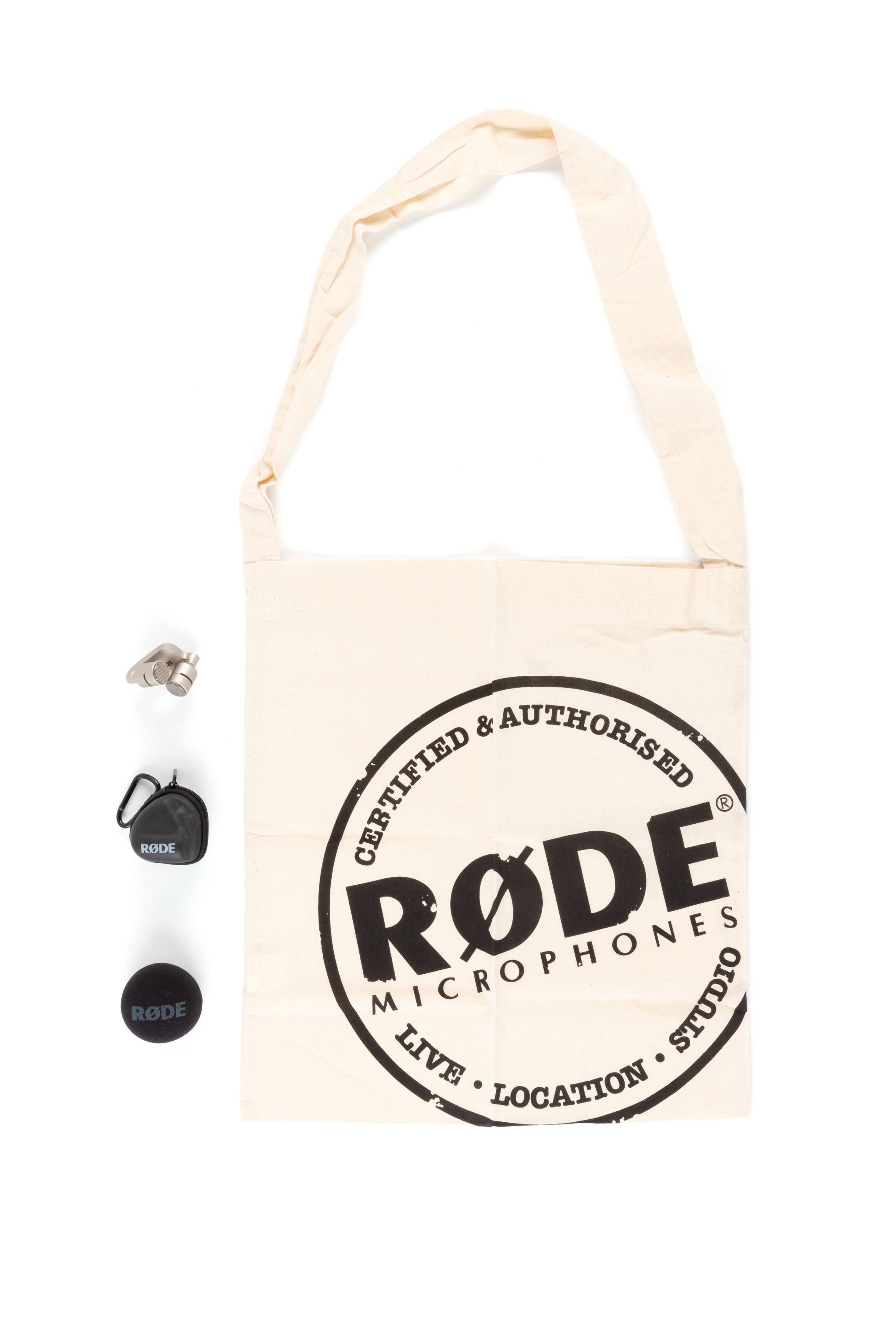 RØDE iXY directional microphone and packaging