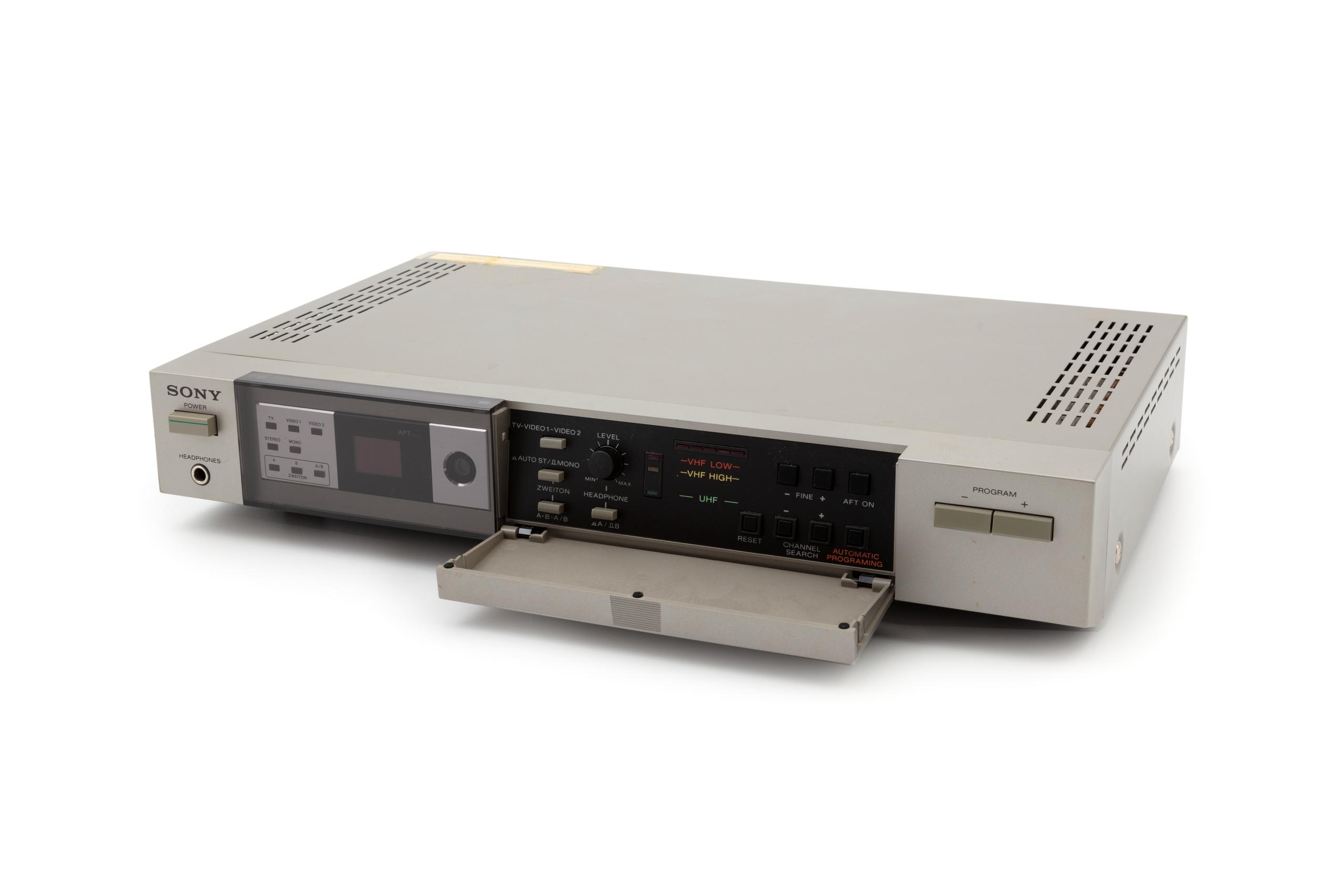 Powerhouse Collection - Tuner from Sony television system Powerhouse Collection - Tuner from Sony television system