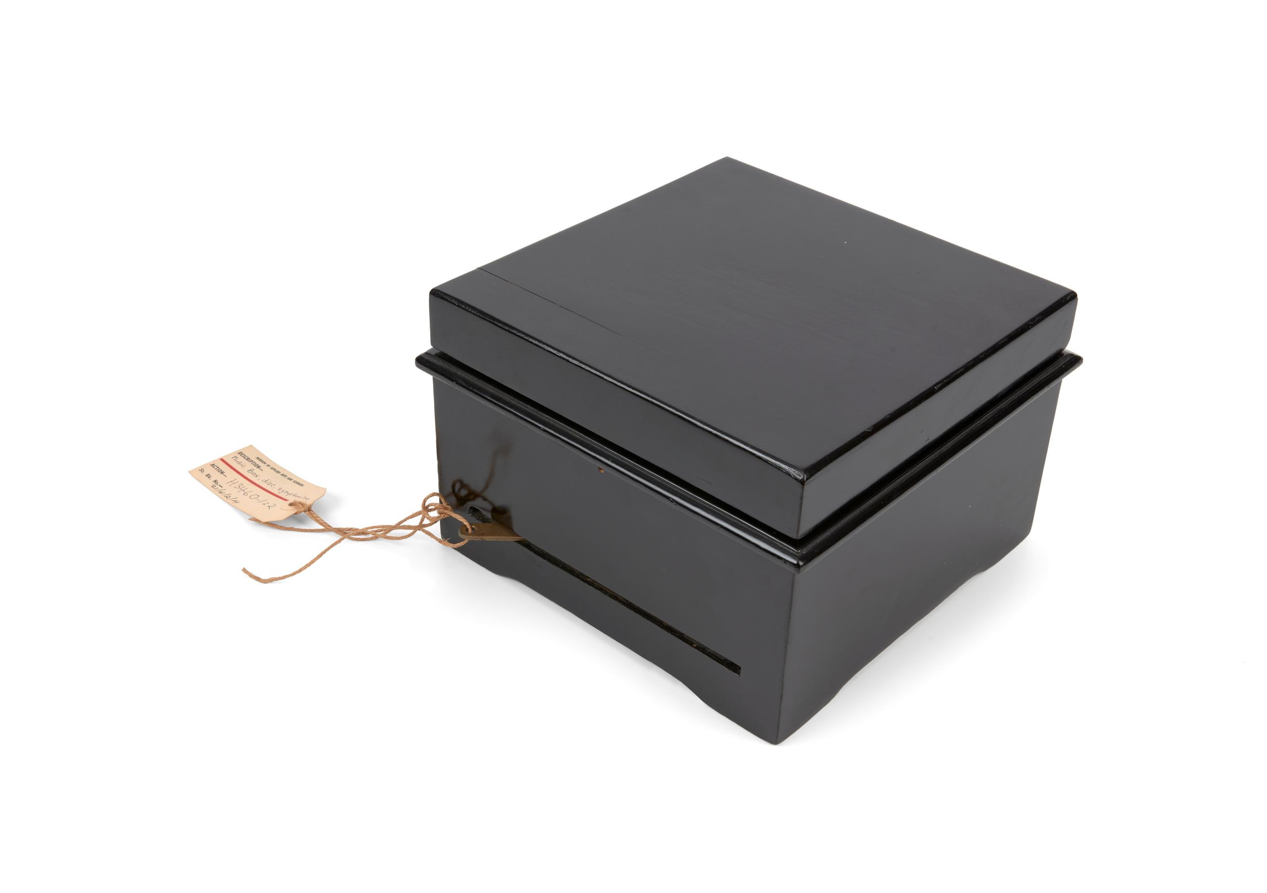 Symphonium cheap music box