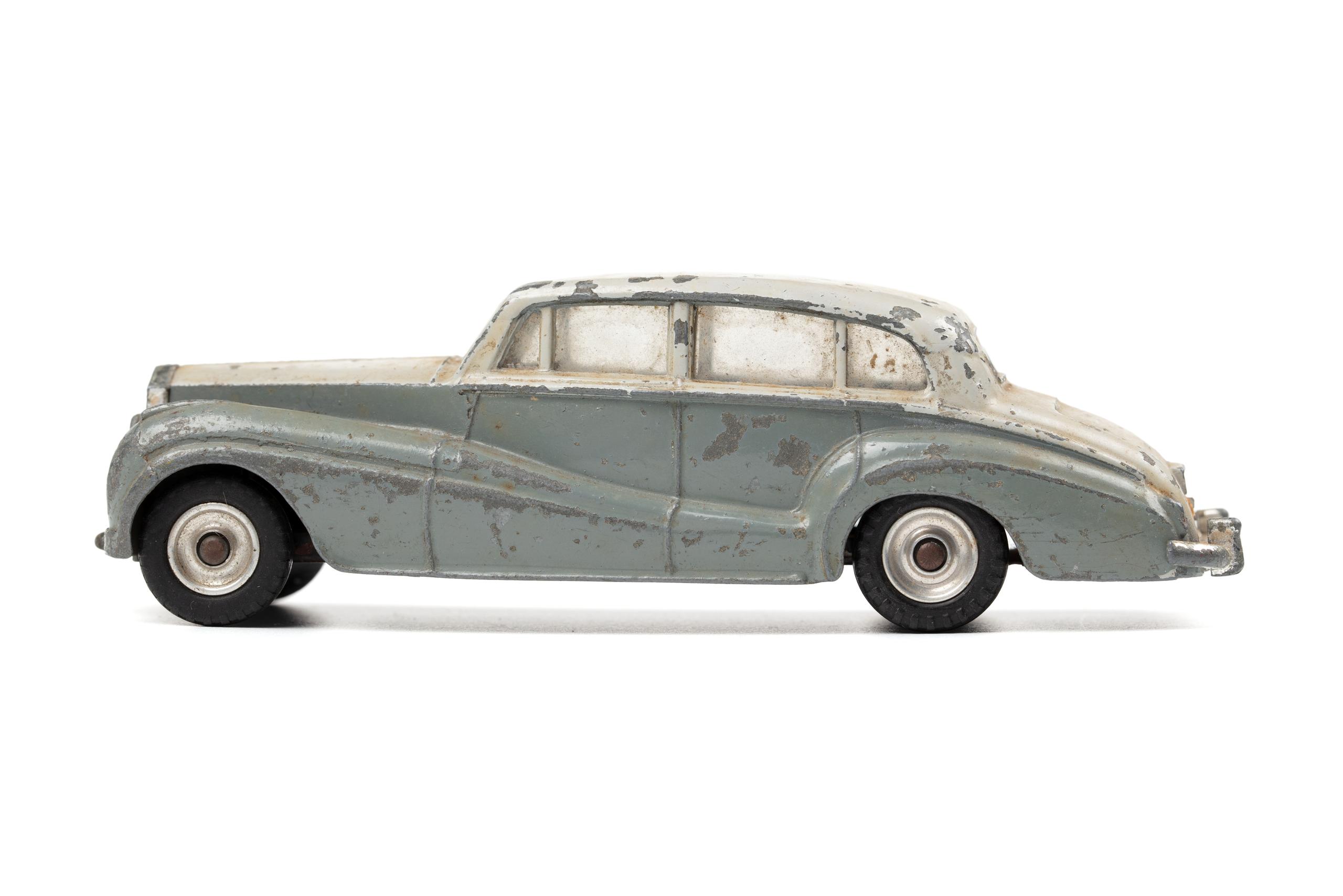 Powerhouse Collection - Dinky Toys No. 150 Rolls Royce Silver