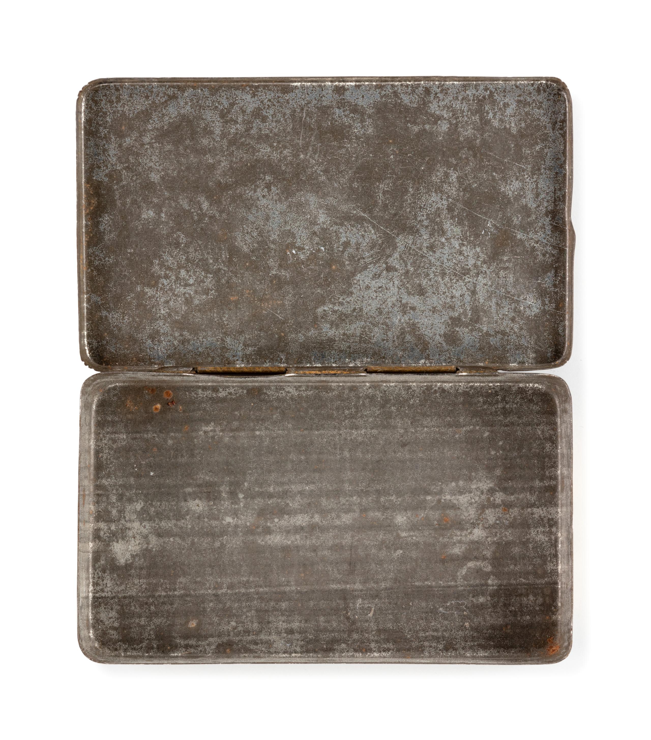 Powerhouse Collection - Cigarette tin