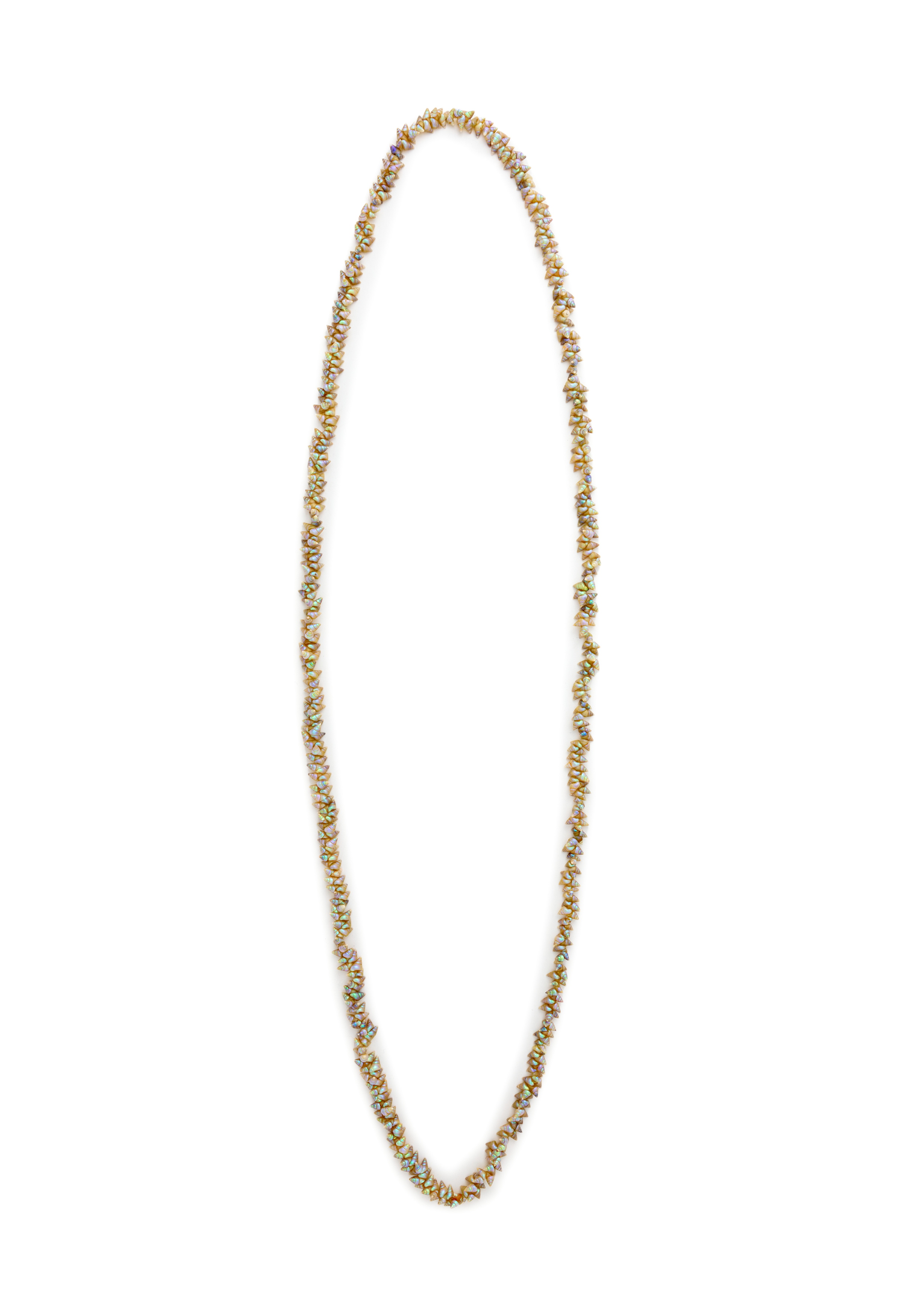 Shell necklace by Lola Greeno