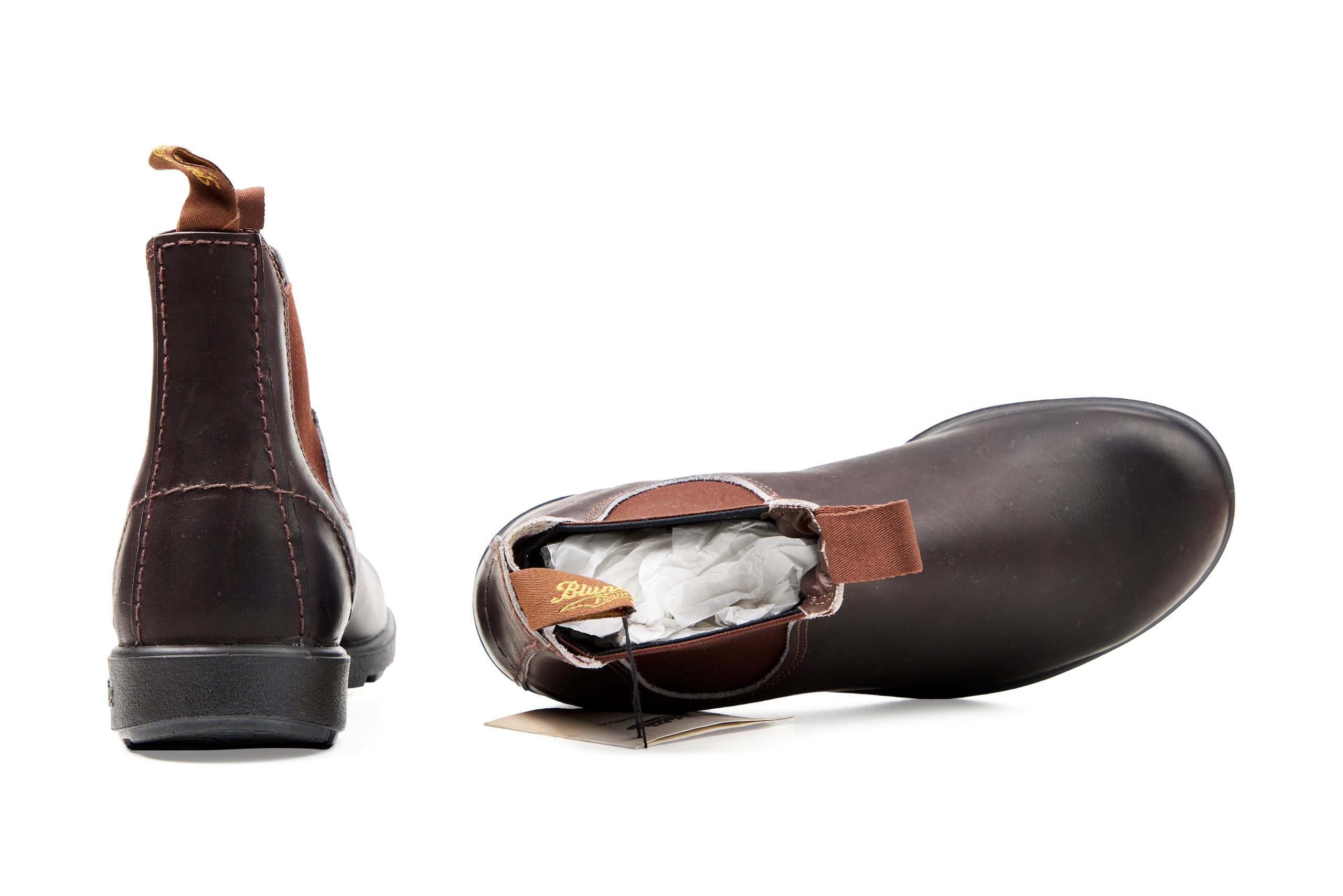 Pair of '505' unisex boots with shoebox by Blundstone