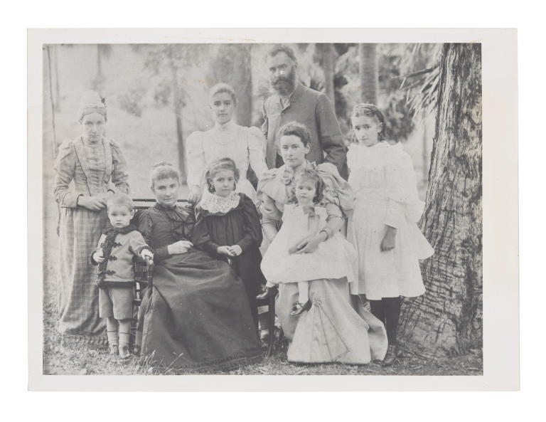 Photograph of the Hargrave family