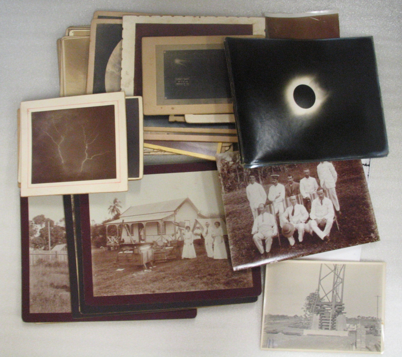 Collection of photographs relating to Sydney and Pennant Hills Observatory