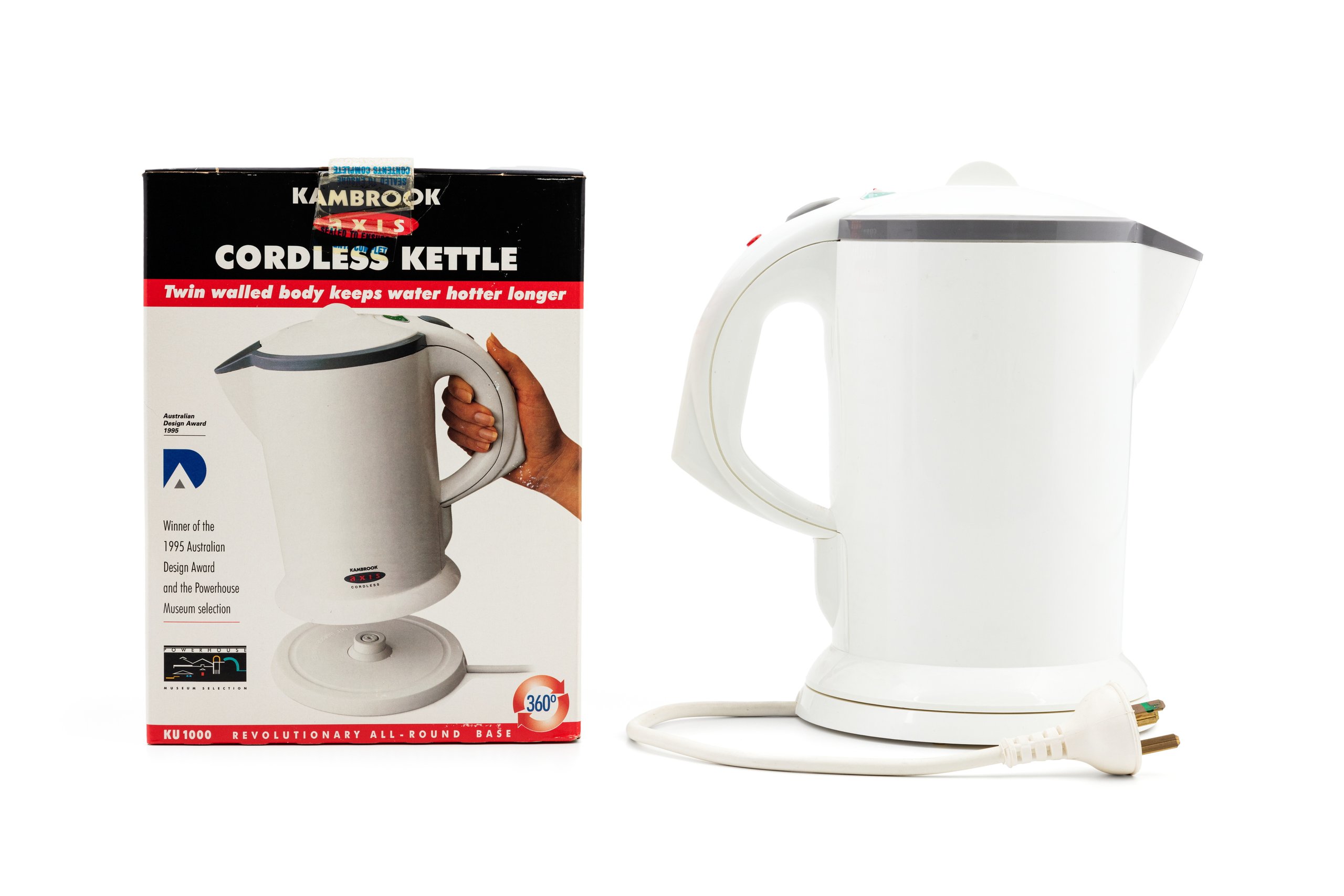 Kambrook 'Axis' electric kettle