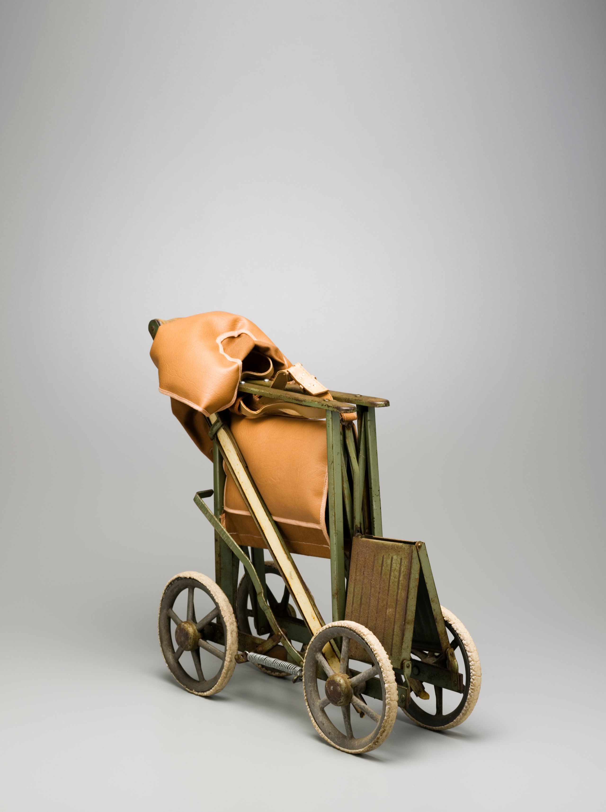 'Stoway' folding stroller