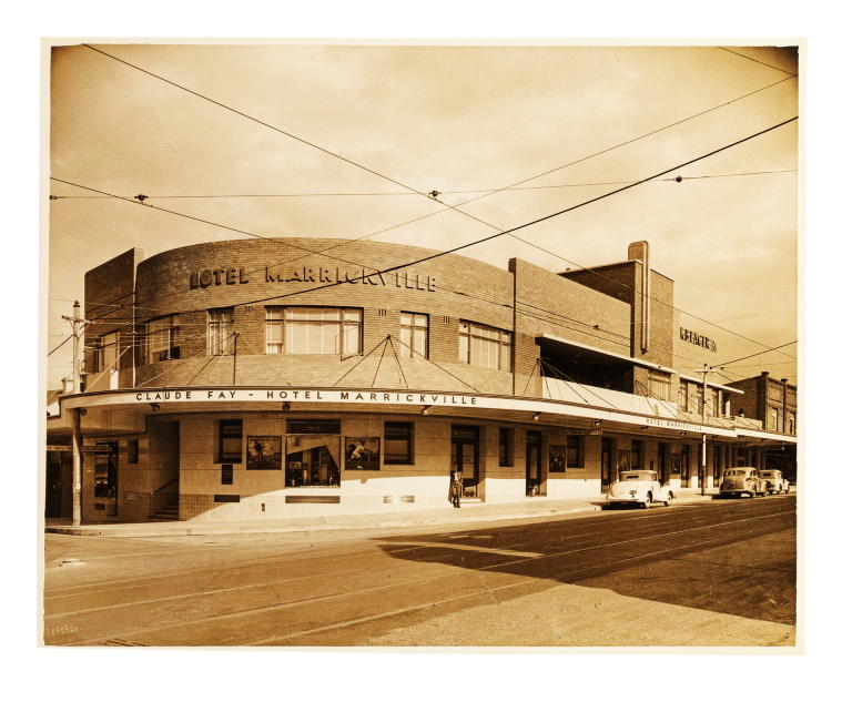 Photograph of Hotel Marrickville exterior, Marrickville by Phil Ward
