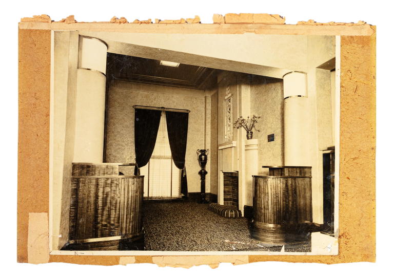 Photograph of unknown hotel interior [possibly Chatswood Hotel]