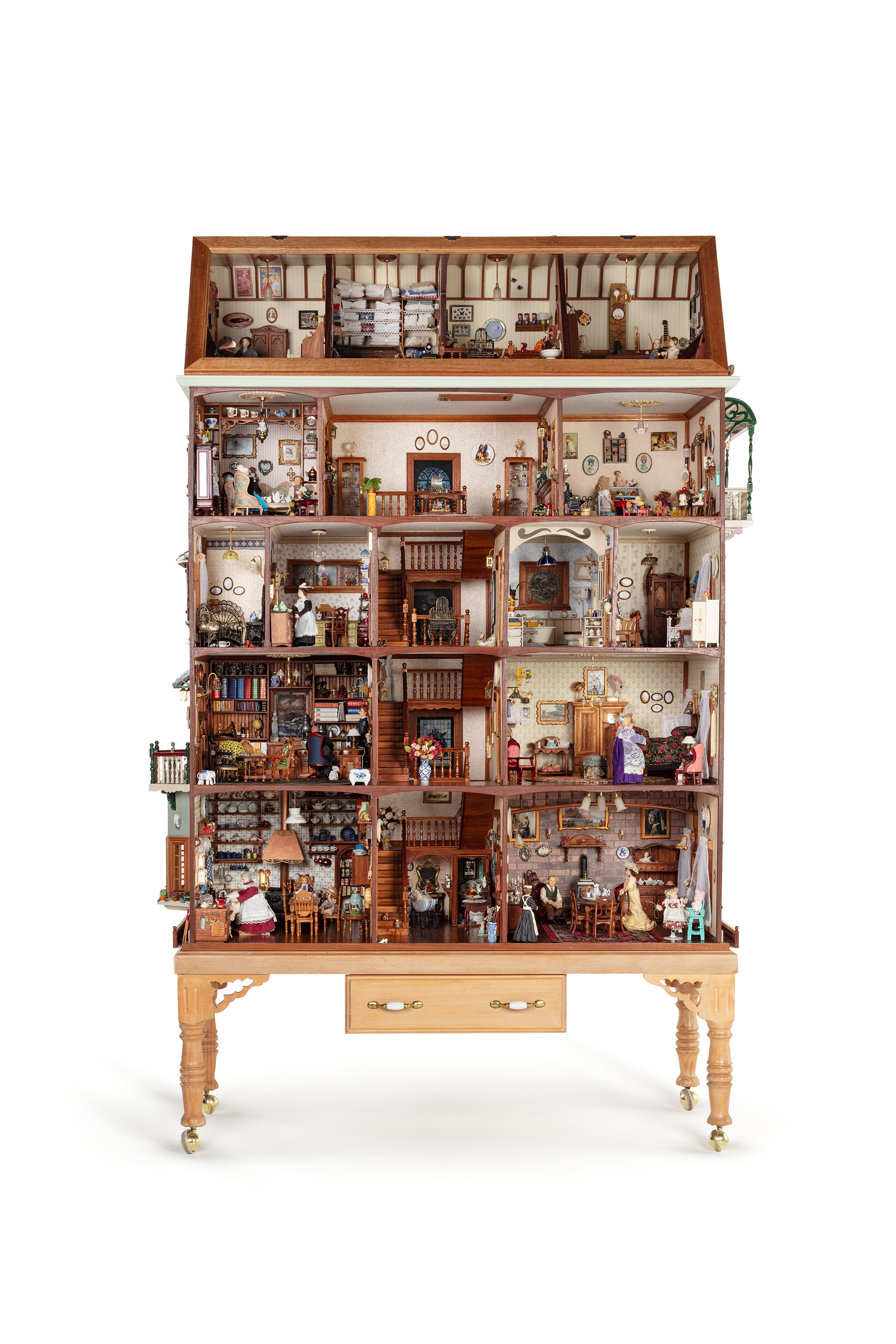 Doll's house made by Frans and Christina Bosdyk
