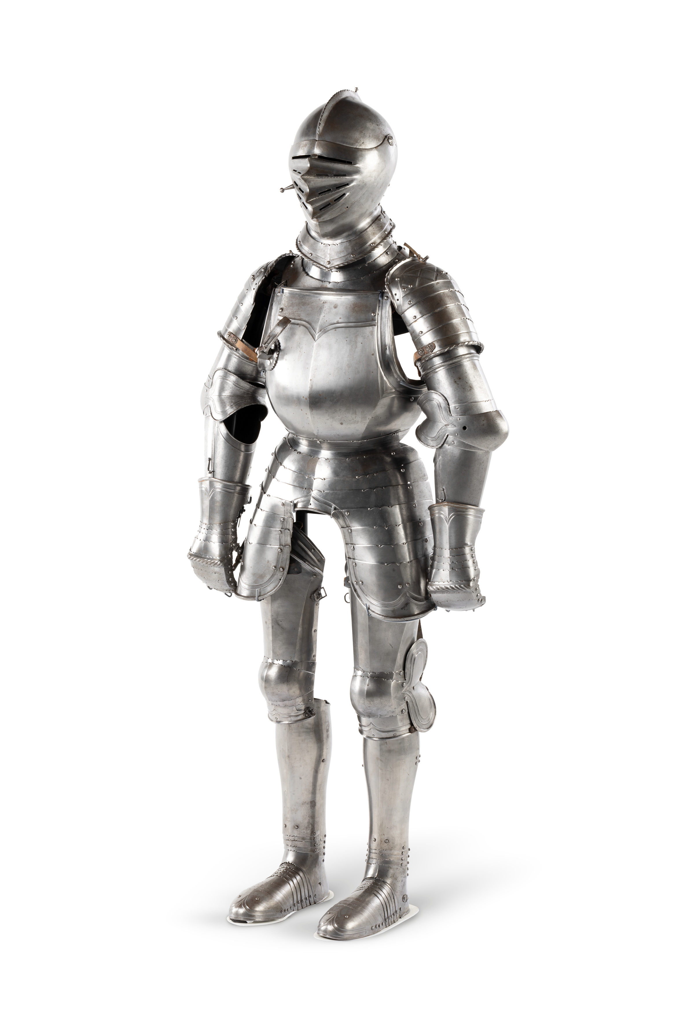 16th century armour with reproduction pieces made by Raymond Bartell