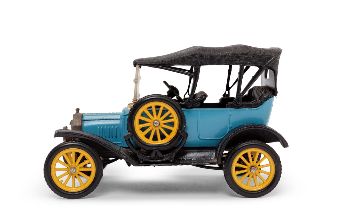 ミニカー Corgi Classics 1915 Ford Model T Powerhouse Collection - '1915 T Model Ford' Corgi Classics model car