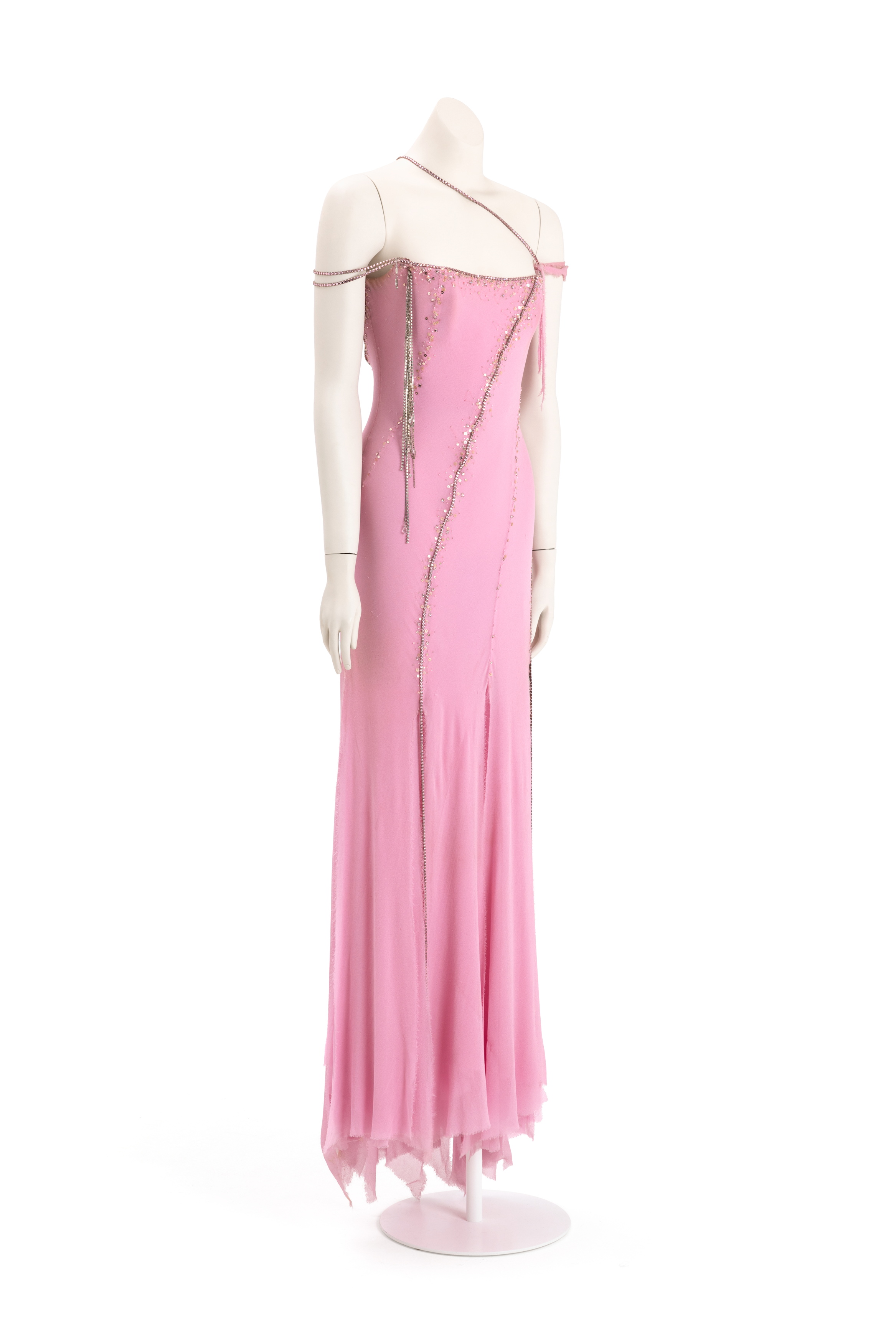 Evening dress designed by Lisa Ho and worn by Delta Goodrem