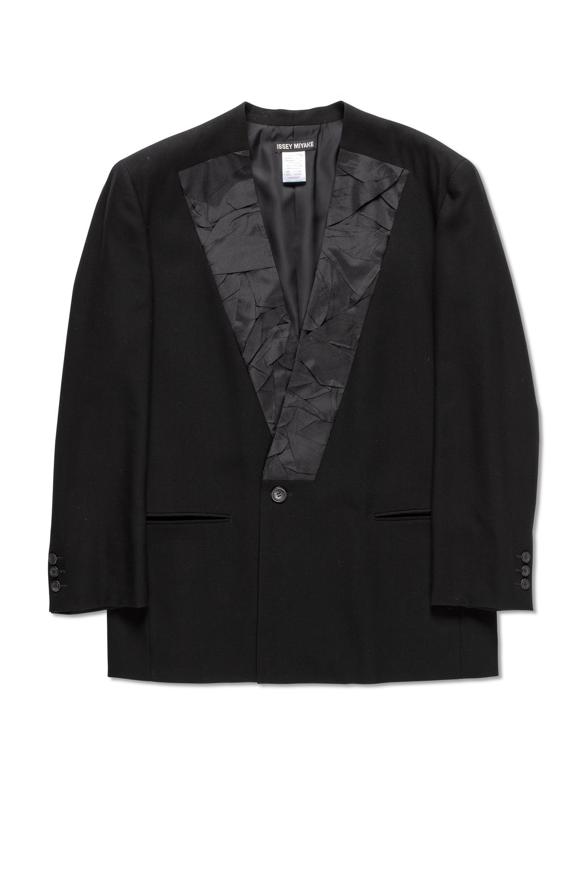 d*9様 1990s ISSEY MIYAKE mulch tailored j Powerhouse Collection - Issey Miyake jacket worn by Paul Jellard