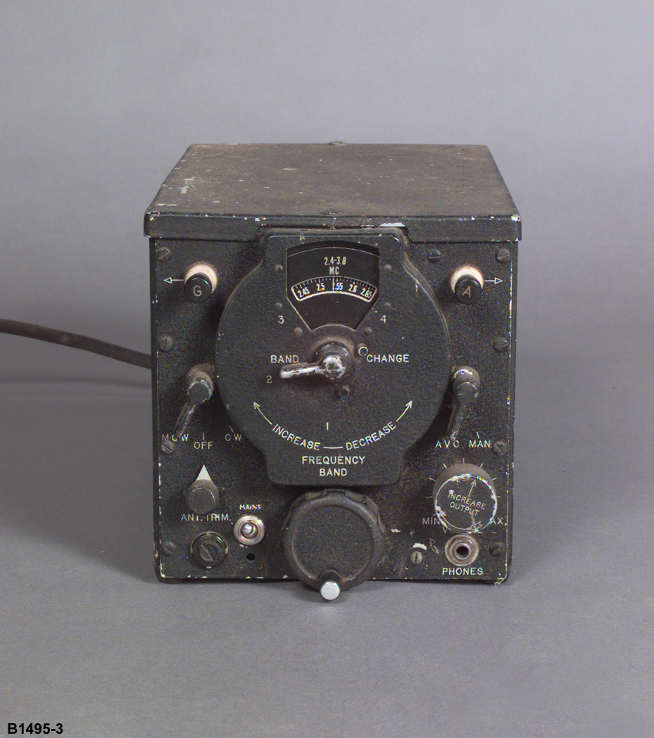 Radio receiver from Frigate Bird II