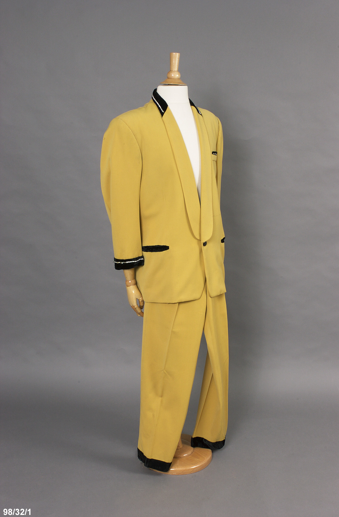 Suit worn by Johnny O'Keefe and made by Len Taylor