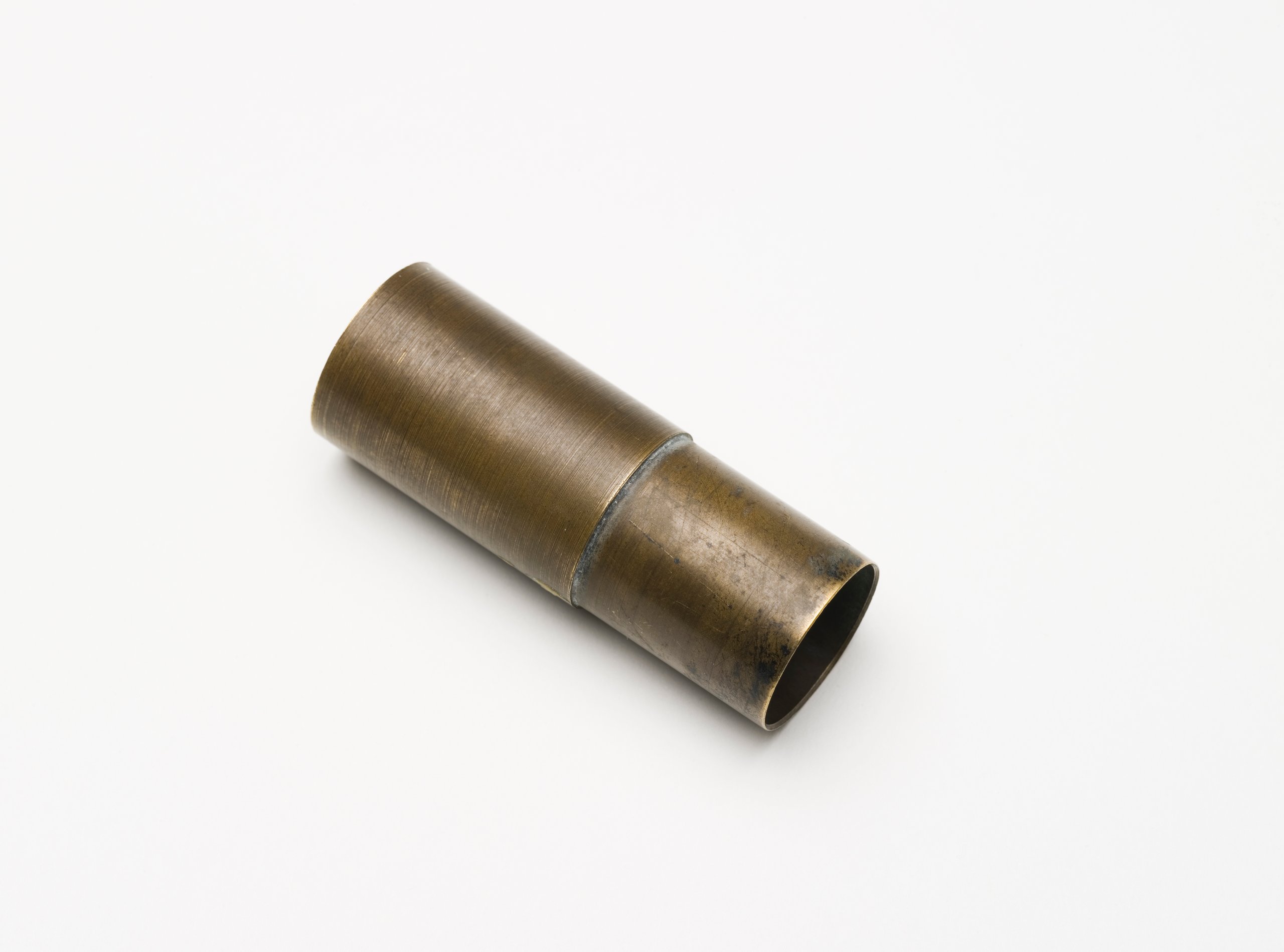 Metal sleeve for flute