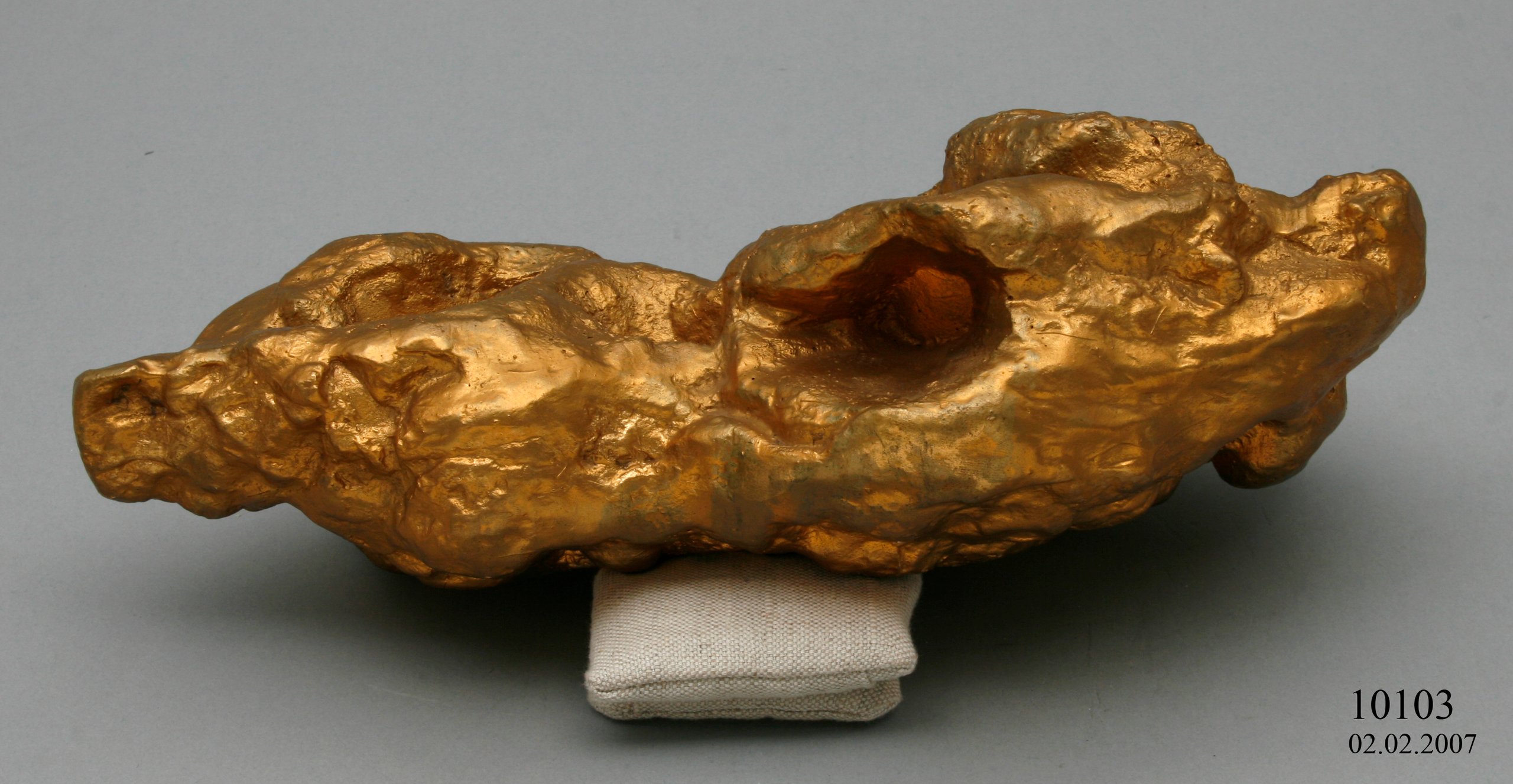 Model of the Precious Nugget discovered in Victoria in 1858
