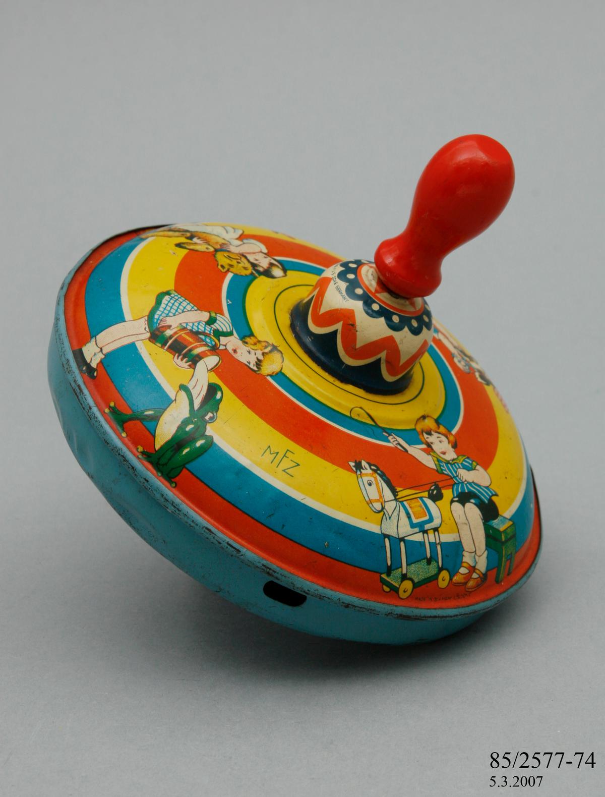 Powerhouse Collection - ⁨Tin plate toy spinning top⁩, 1950