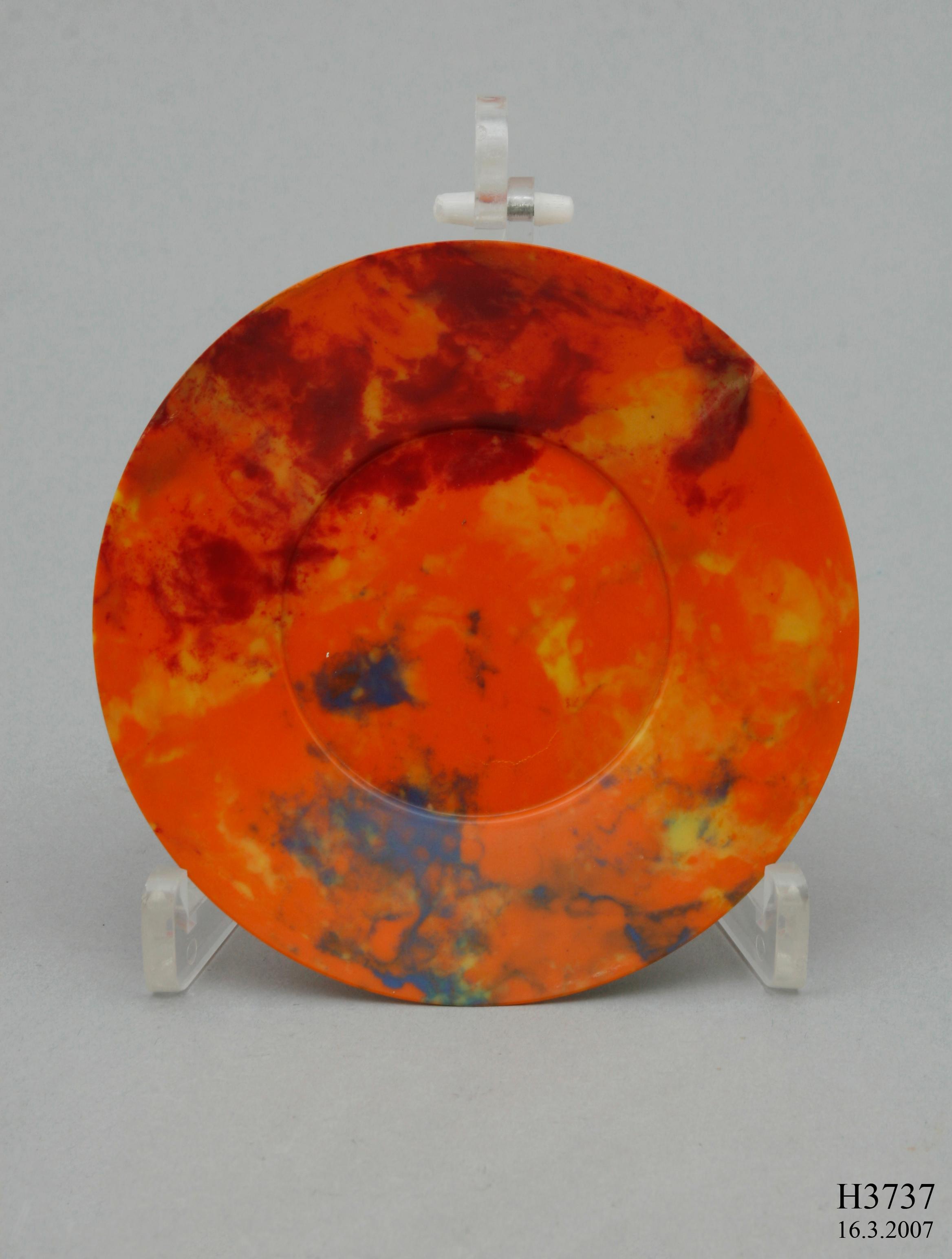 'Harlequin' dessert plate