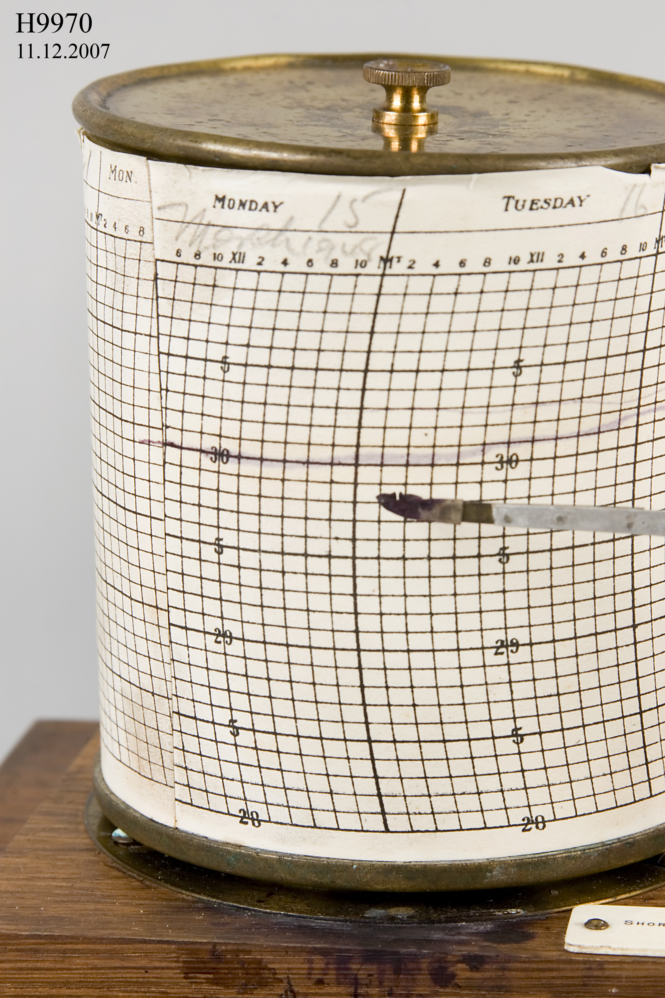 Aneroid barometer made by Short and Mason