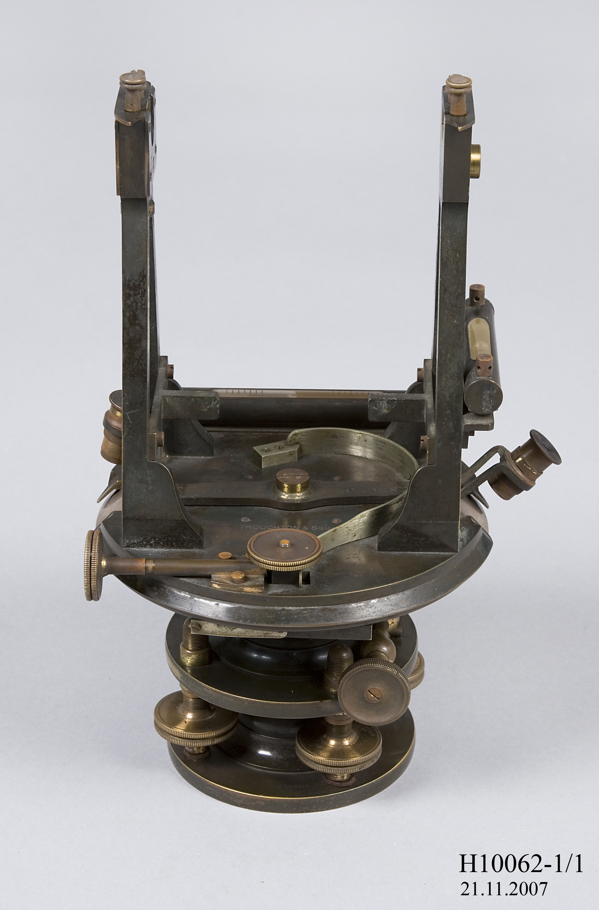 Transit theodolite used at Sydney Observatory