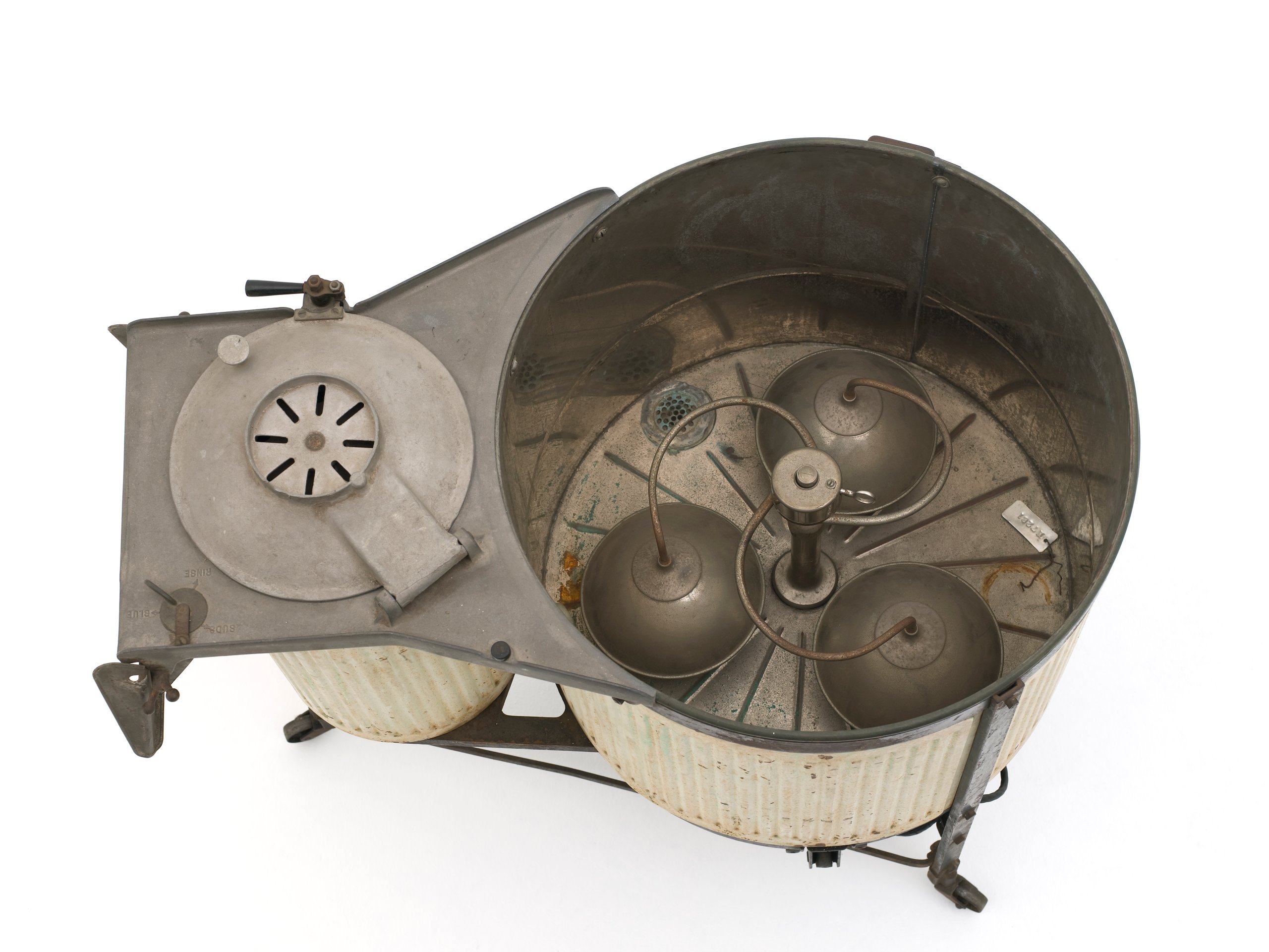 'Easy' electric washing machine made by Syracuse Washing Machine Corp., New York, USA, after 1912