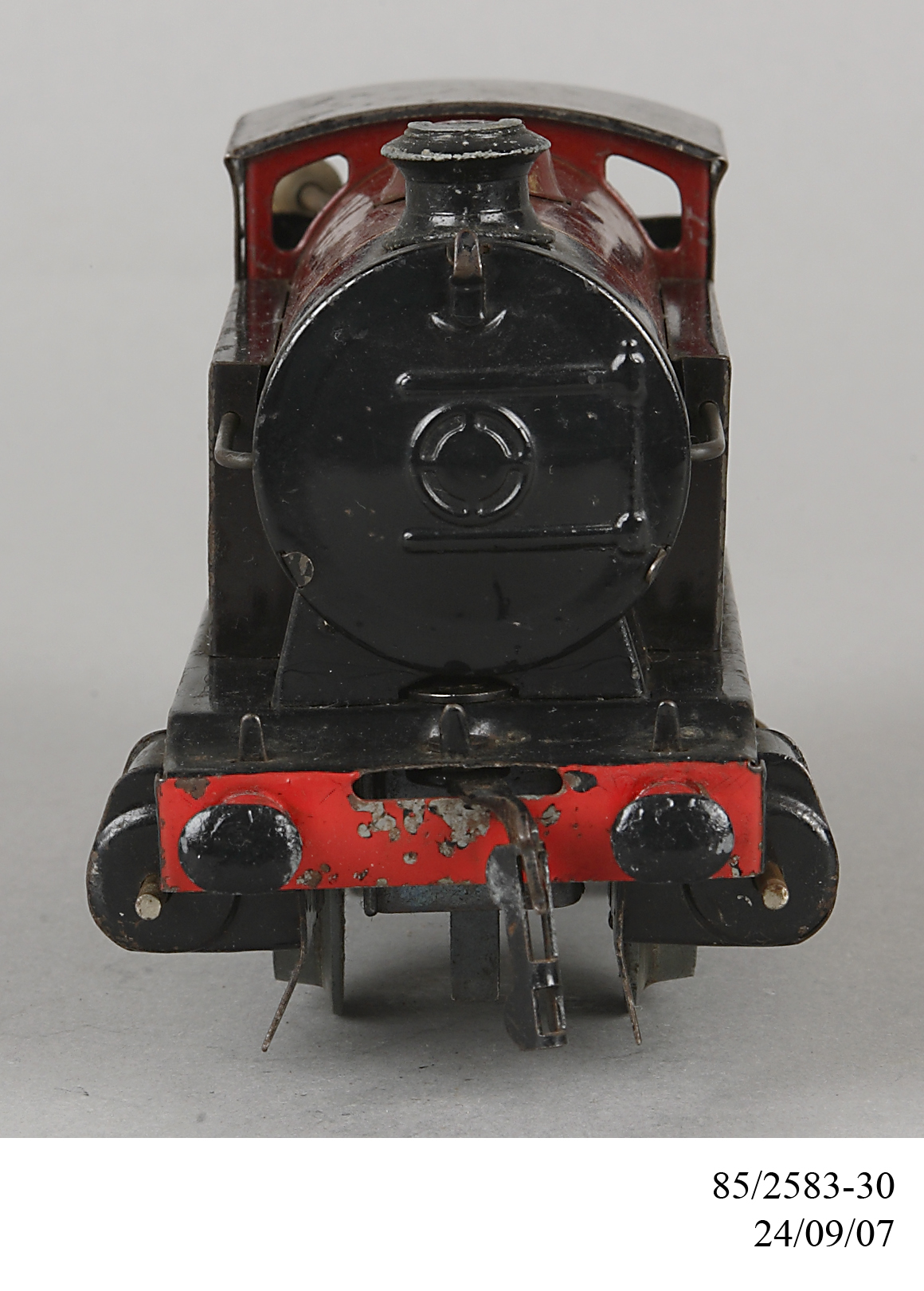 Toy tank locomotive