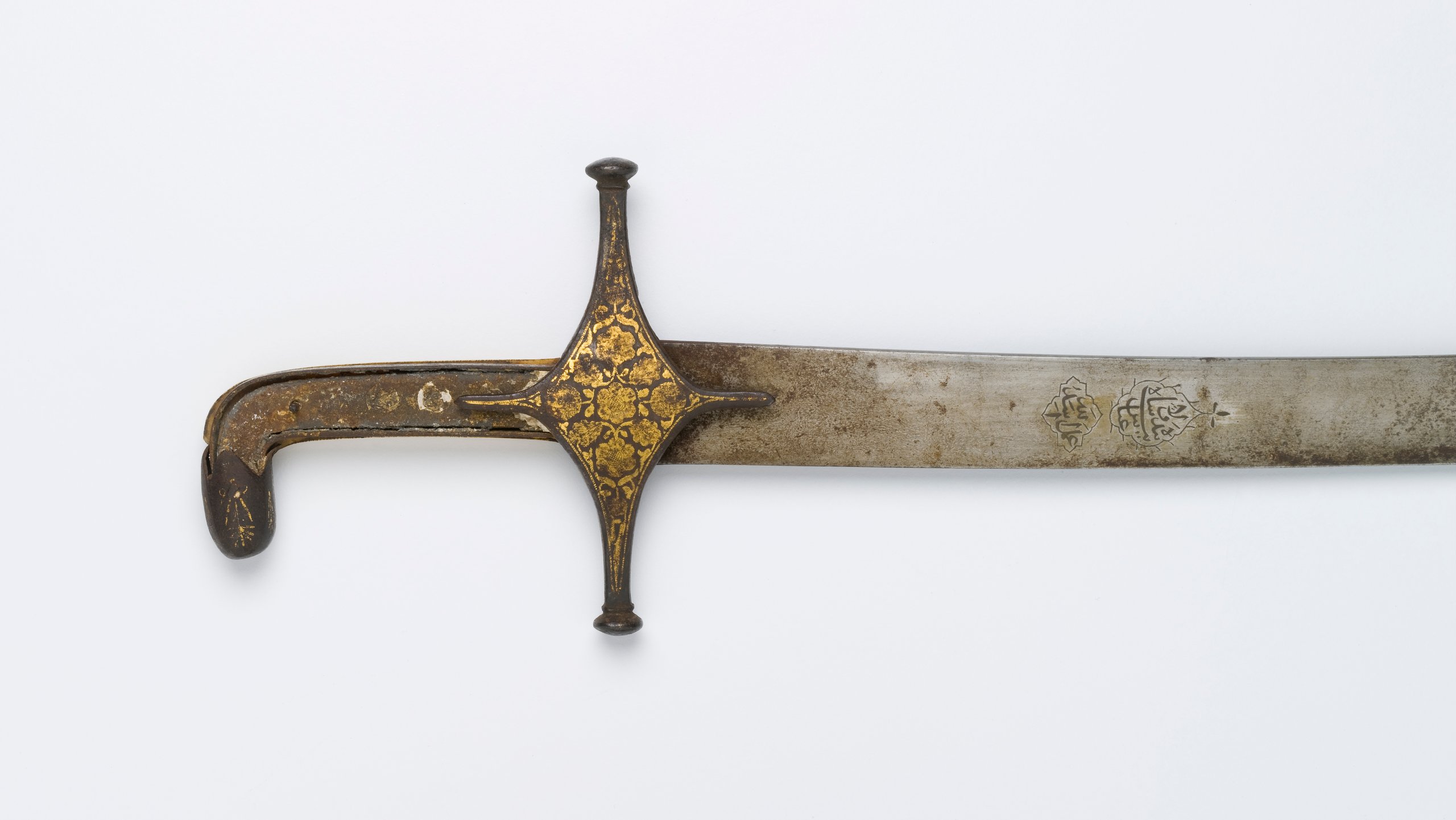Sword (<i>shamshir</i>) and scabbard شمشیر و غلاف شمشیر