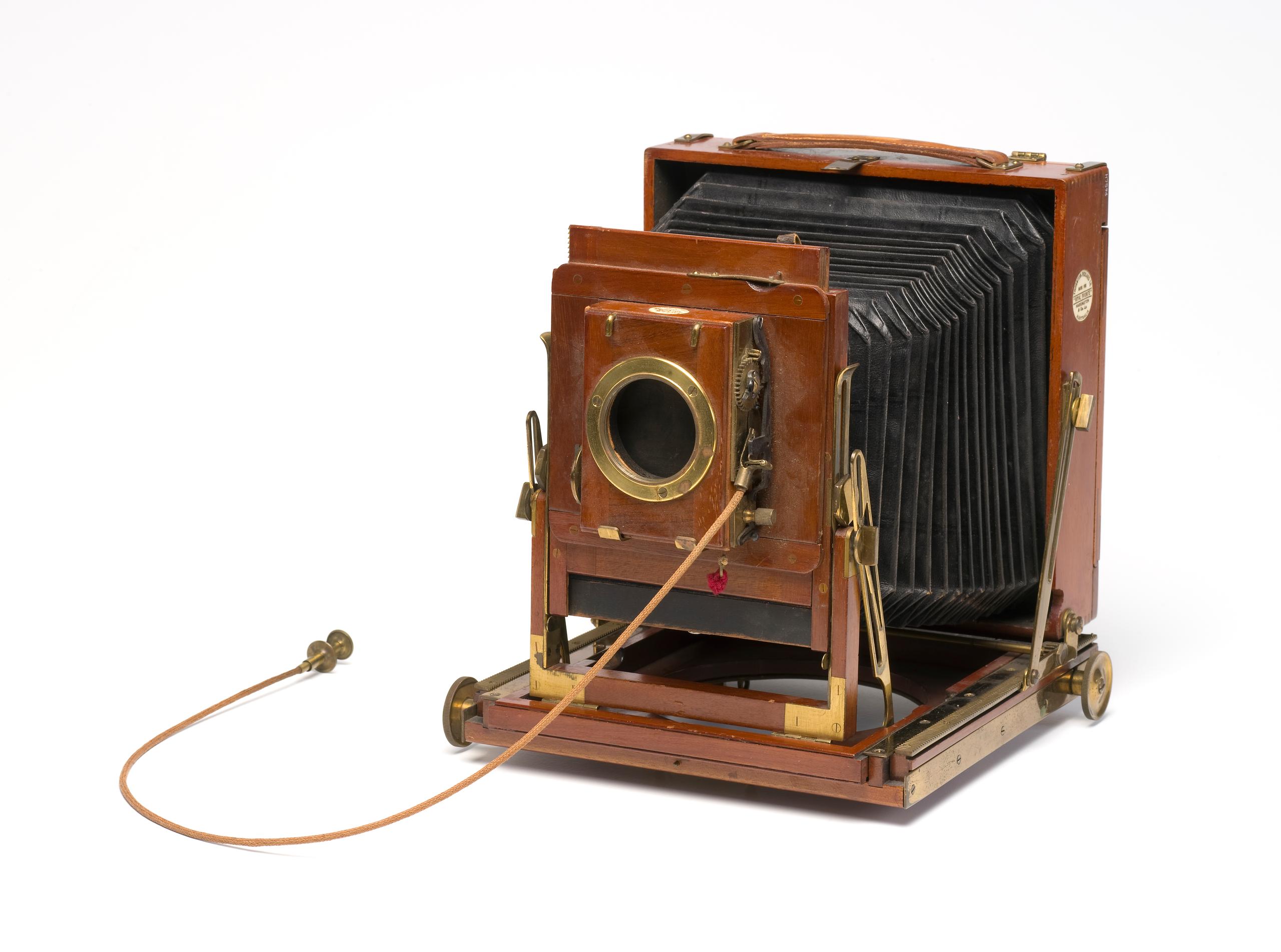 Powerhouse Collection - 'Royal Favorite' Field Camera, 1908