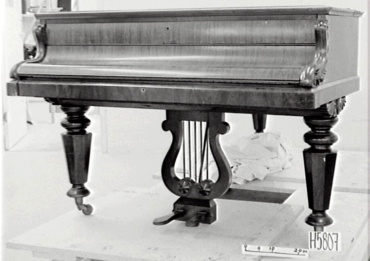 Grand pianoforte made by John Broadwood & Sons