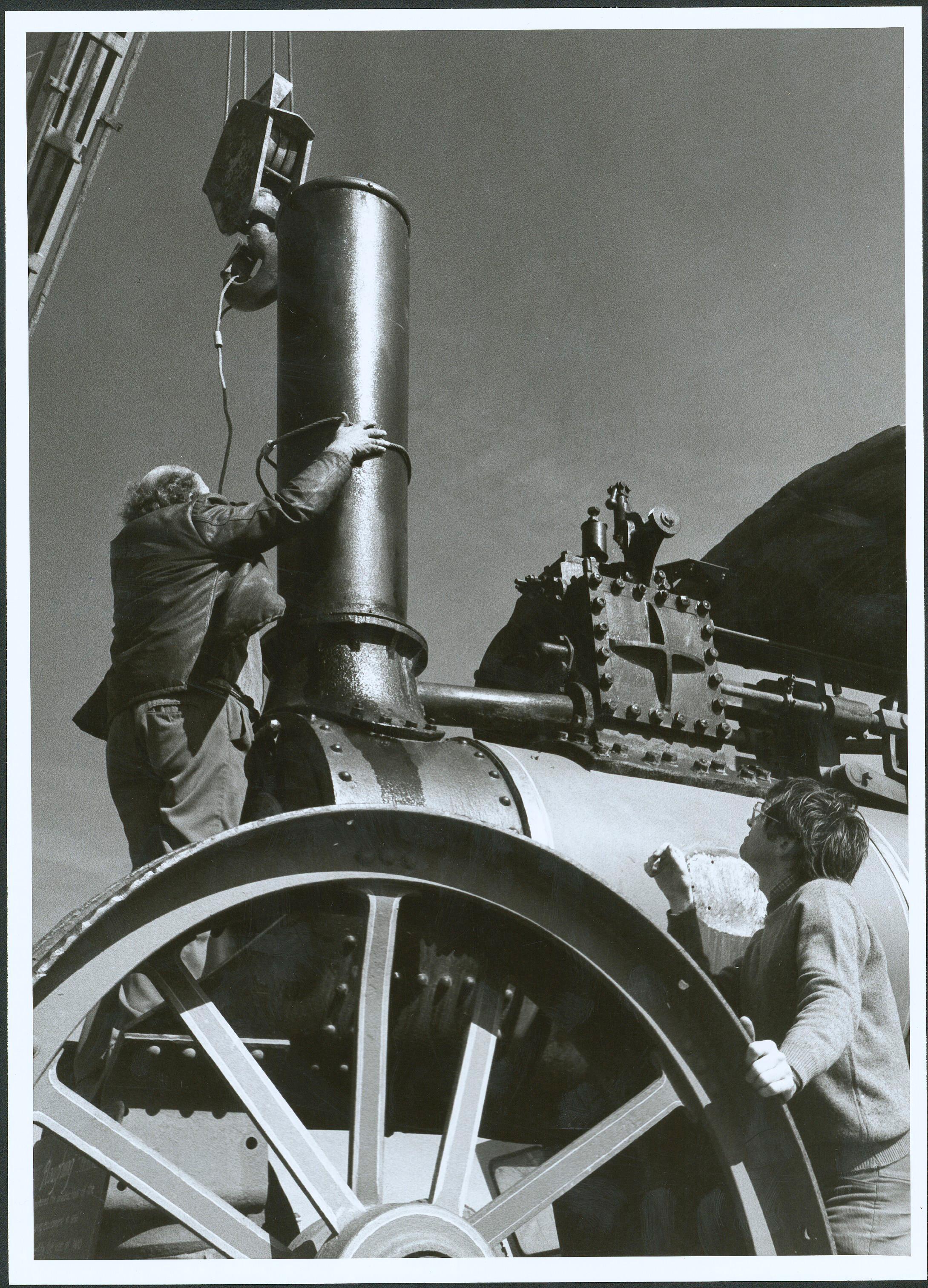 Fowler 18 nhp steam ploughing engine