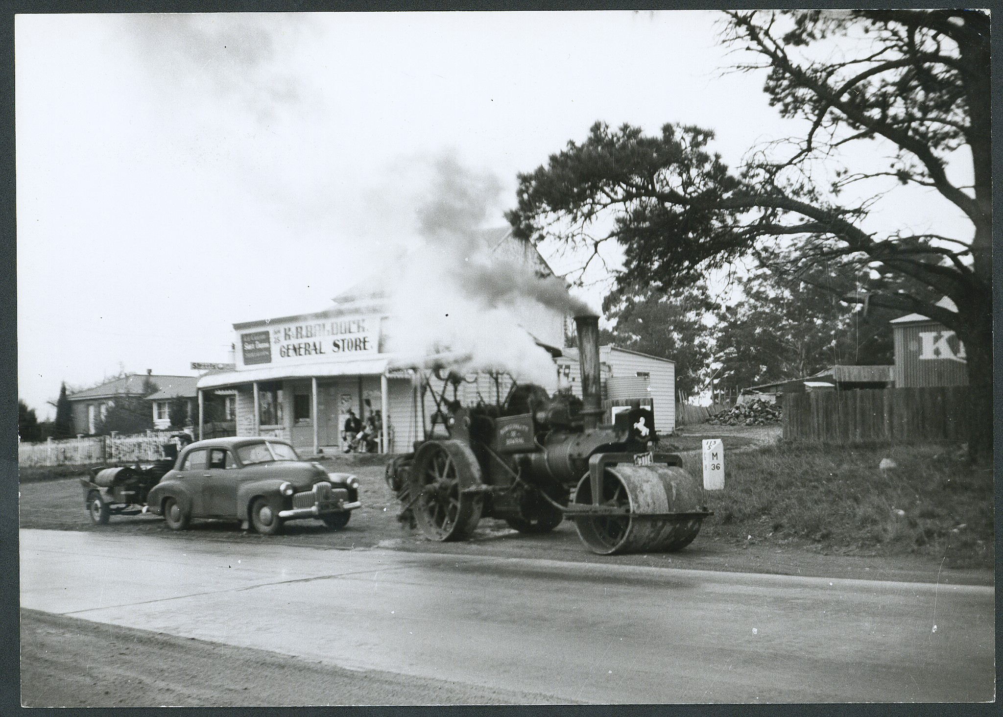 Aveling & Porter Type D compound steam road roller