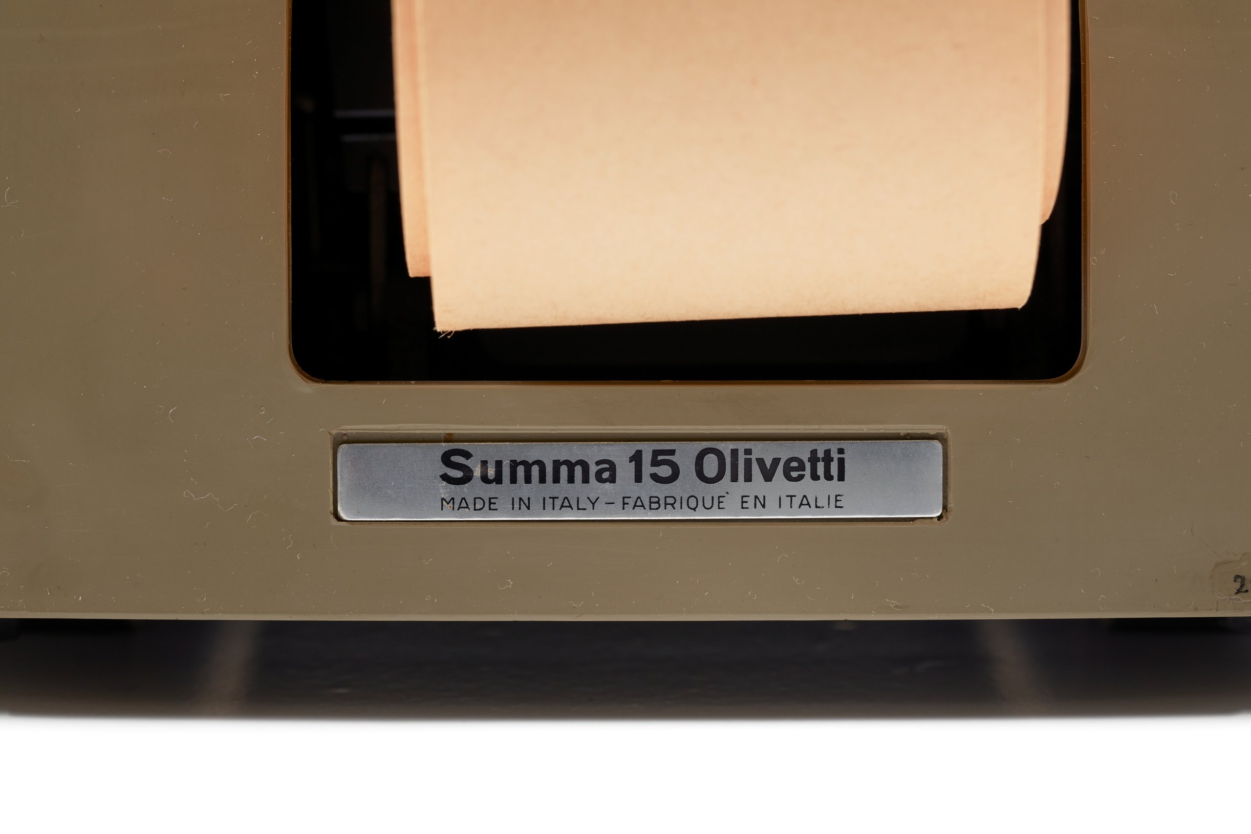 Olivetti Summa 15 desk top calculator designed by Marcello Nizzoli