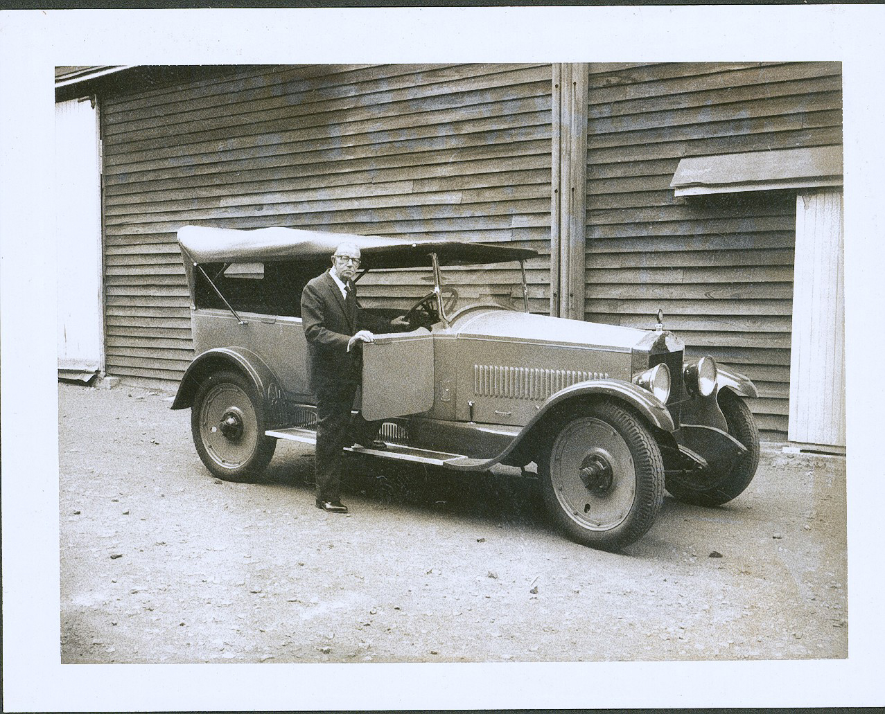 1923 Australian Six model H23 tourer
