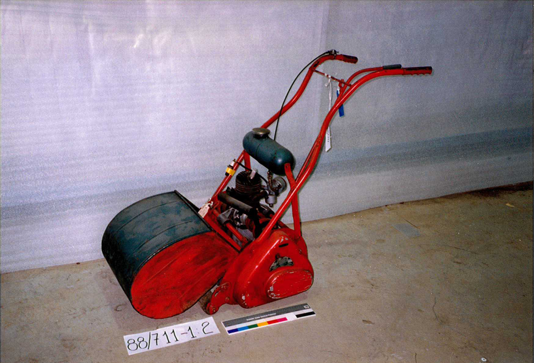 Austral-Villiers lawnmower