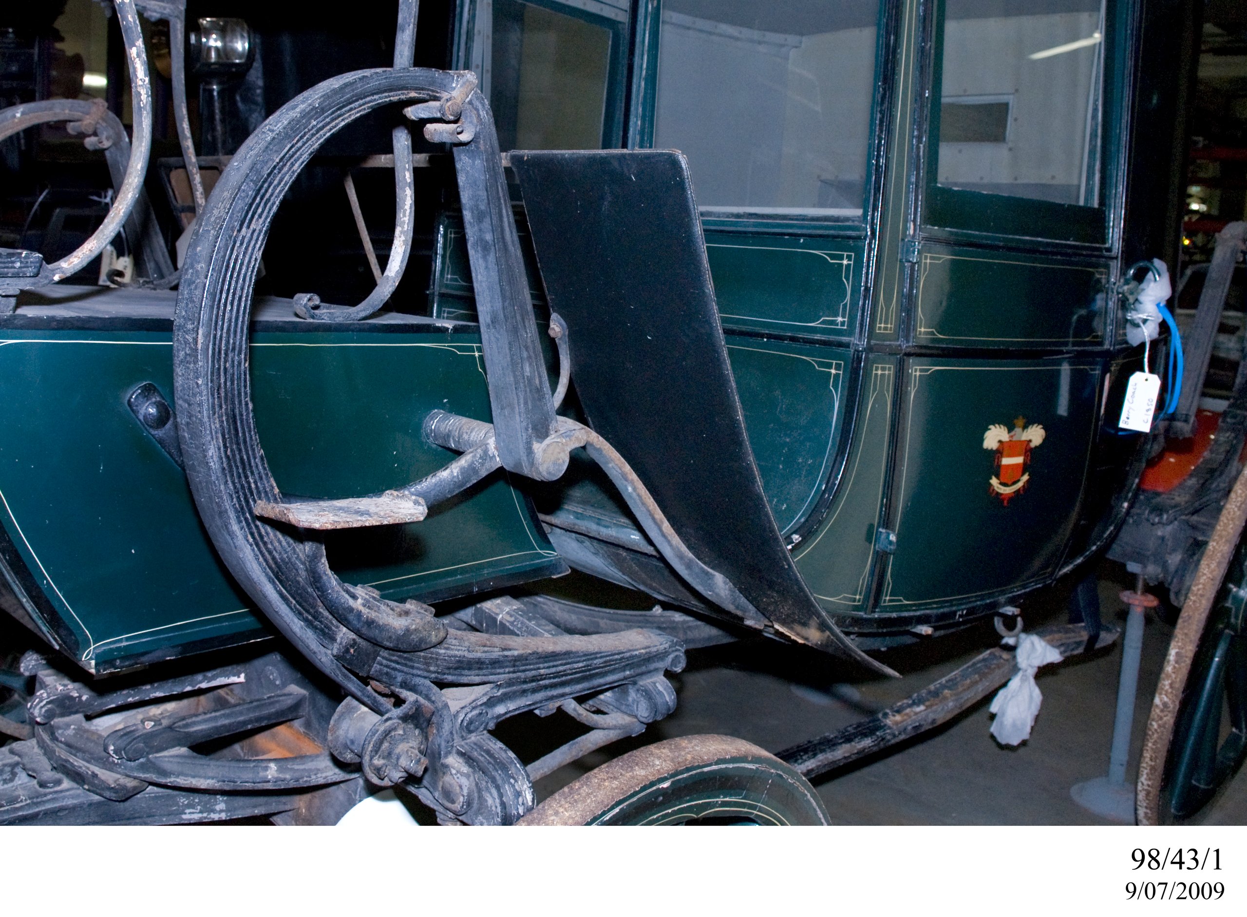 Horsedrawn travelling chariot by Thrupp London