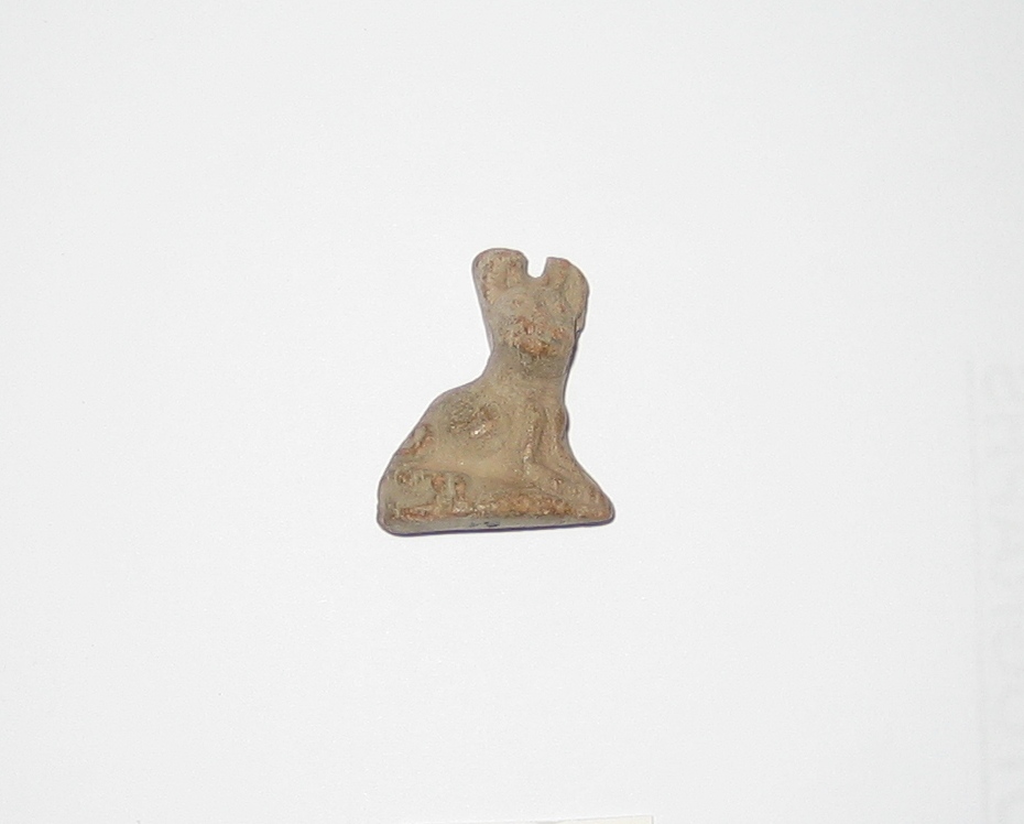 Steatite figure of a cat from Egypt