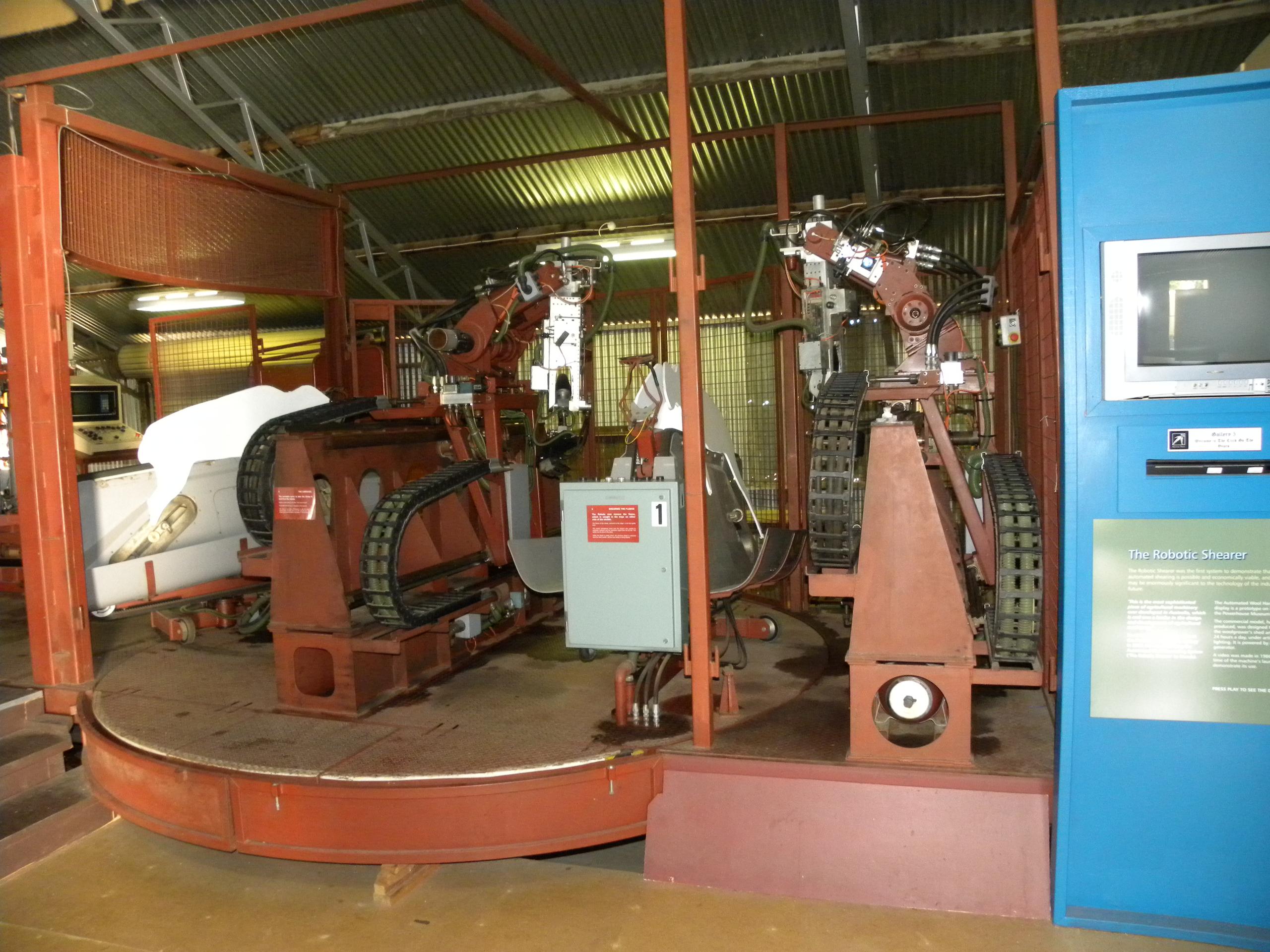 Automated wool harvesting system