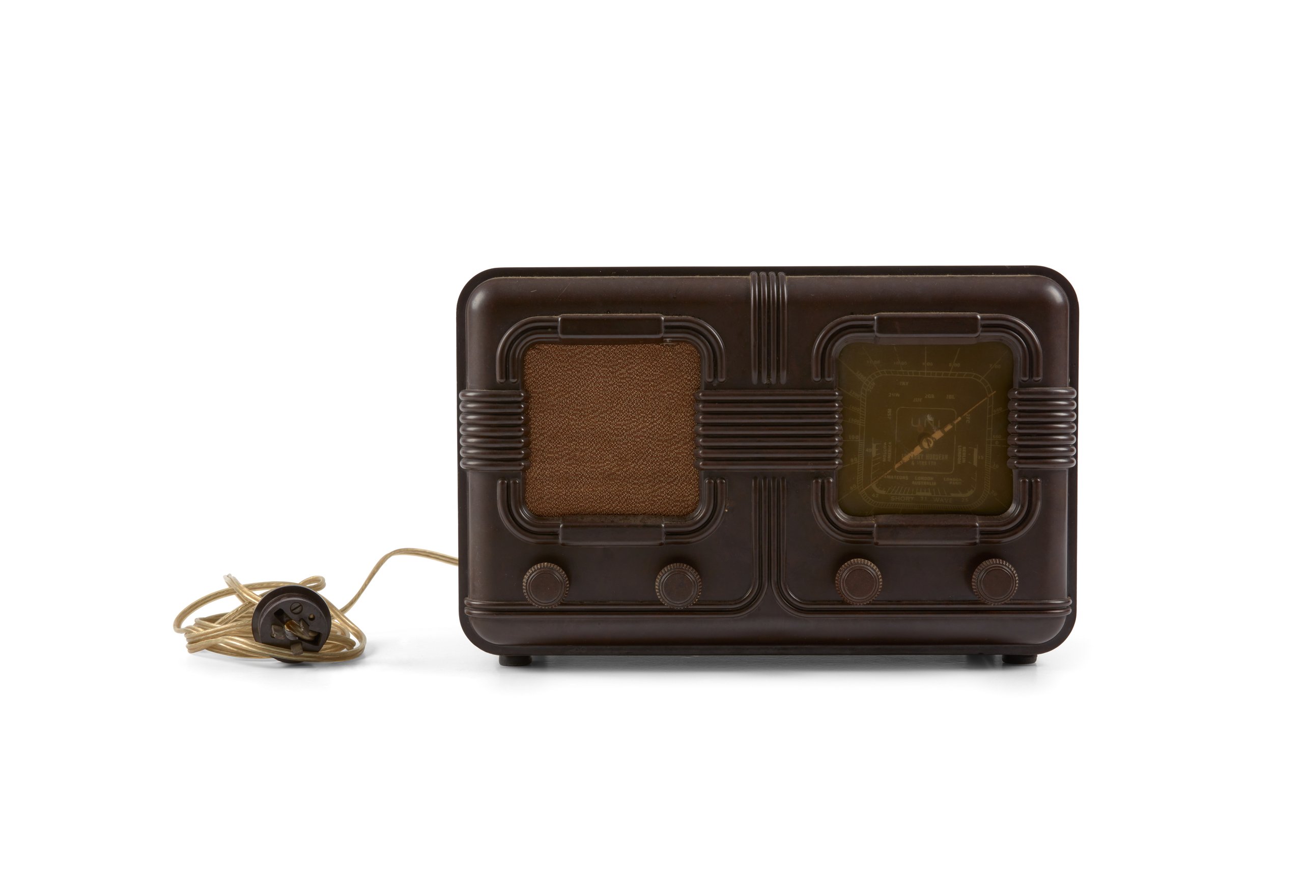 Bakelite mantle radio retailed by Anthony Hordern & Sons