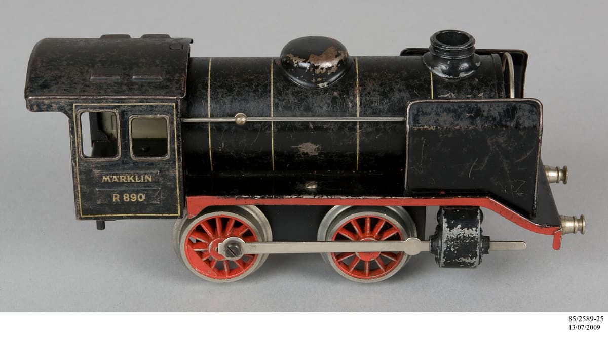 Powerhouse Collection - Toy steam locomotive by Marklin